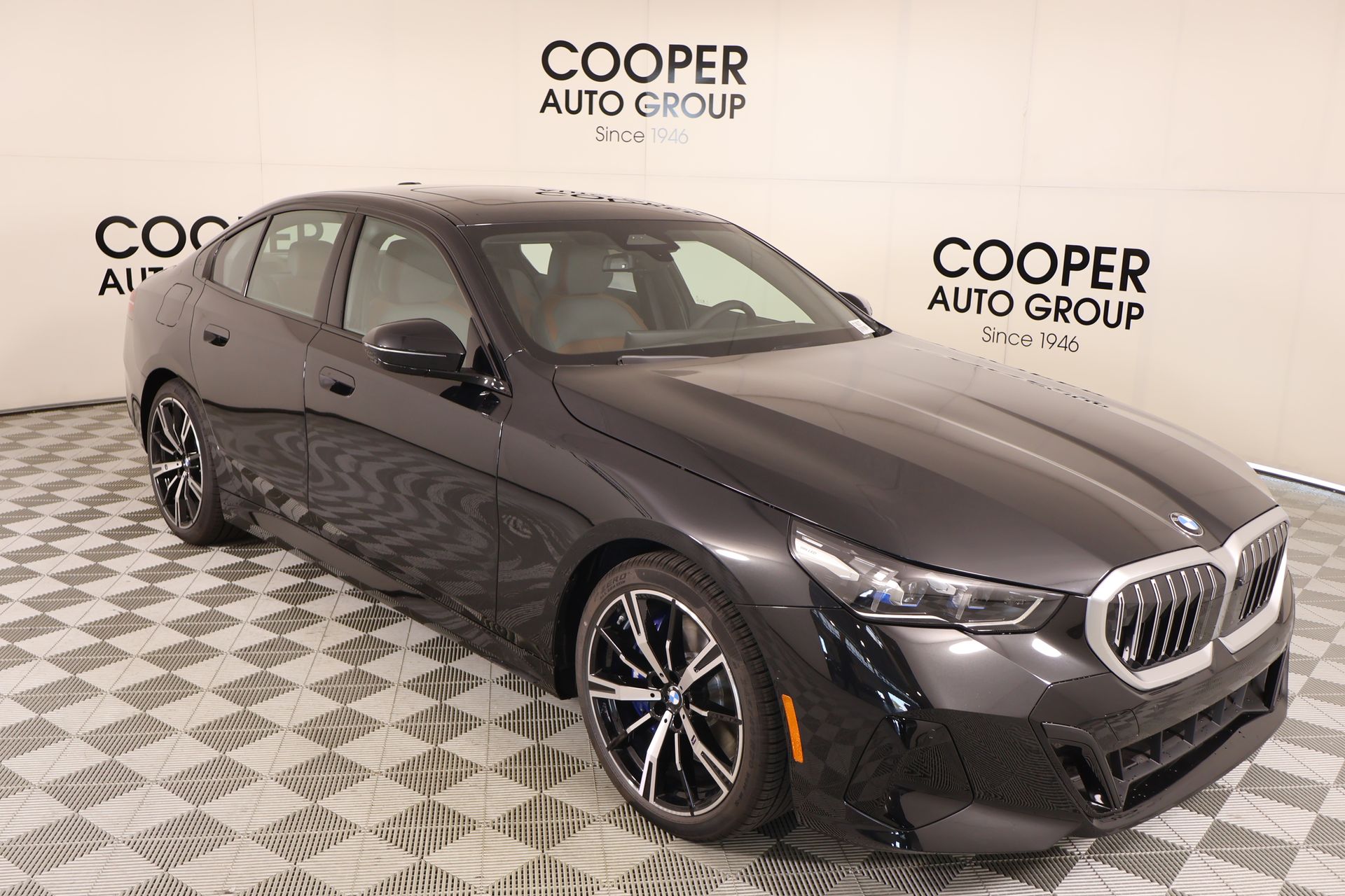 Black Sapphire Metallic 2027 BMW 5 Series Sedan All-Wheel Drive 8-Speed Automatic