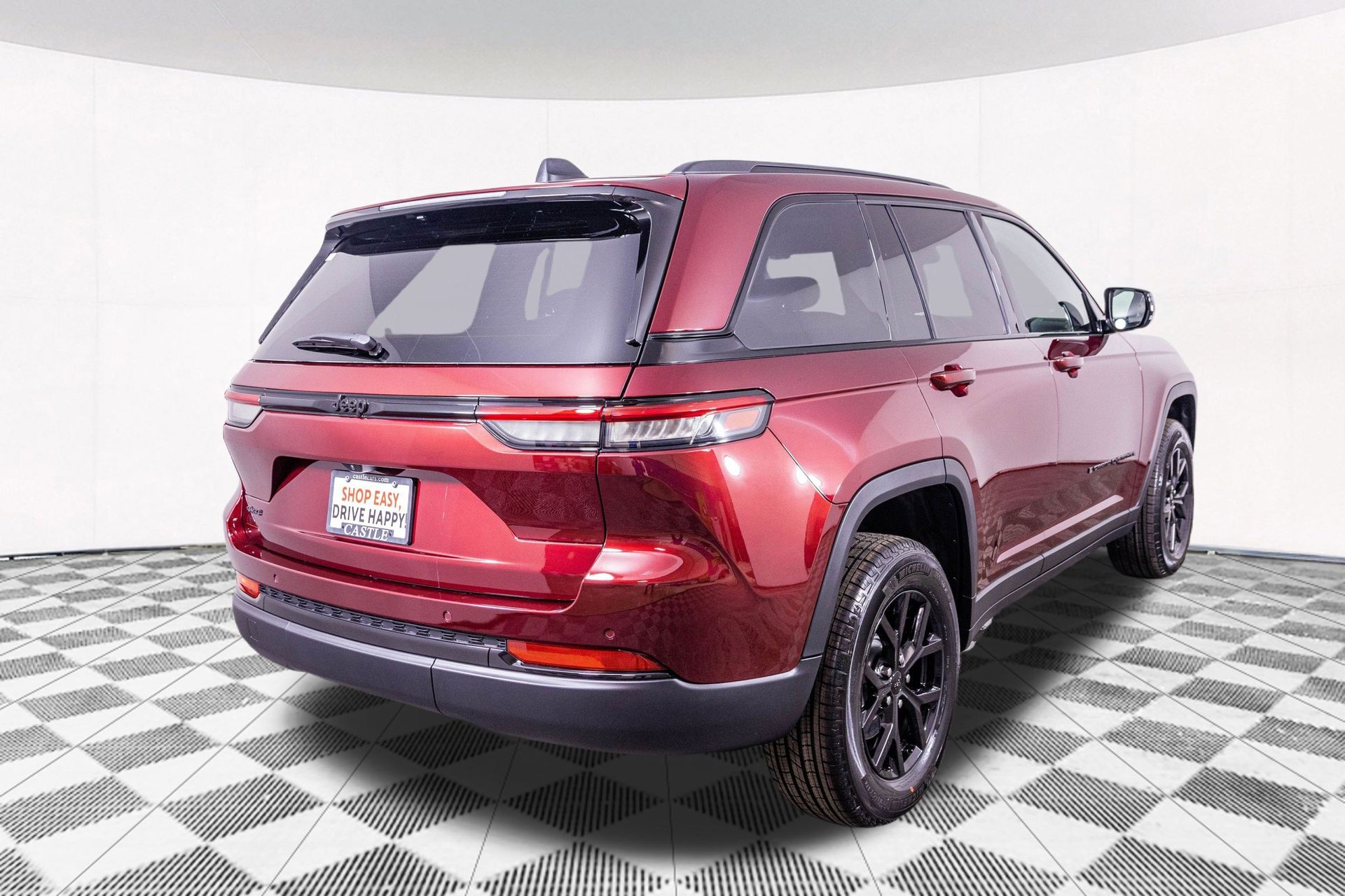 2025 JEEP GRAND CHEROKEE - Image 8