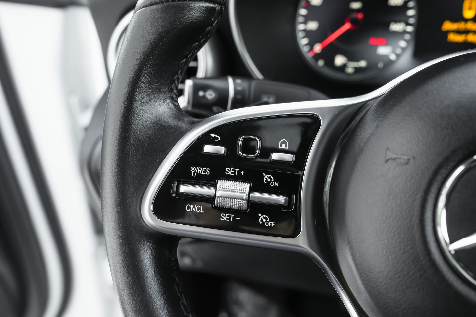 2023 Mercedes-Benz GLC Coupe GLC300 - Photo 19