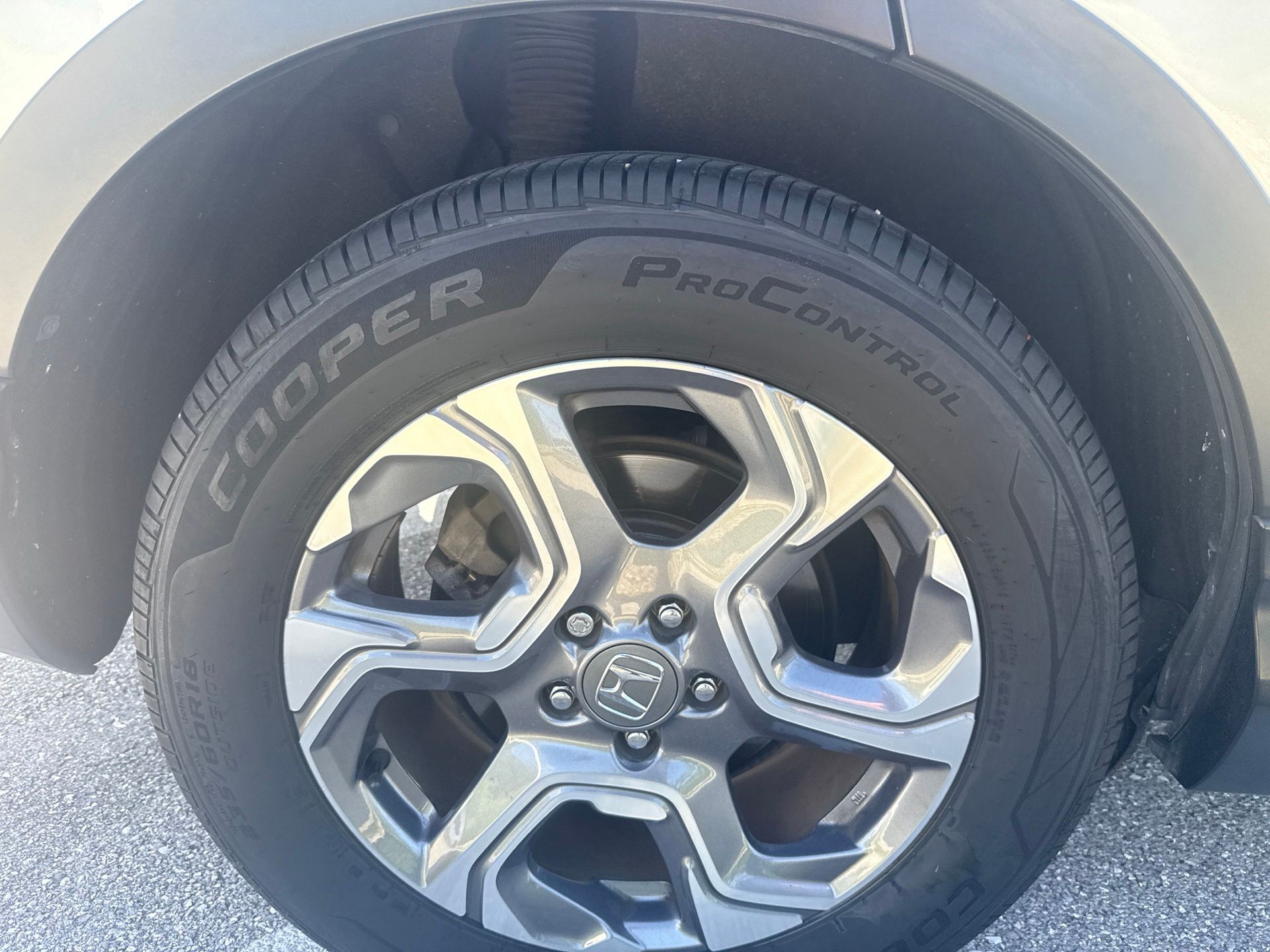 Certified Used 2019 Lunar Silver Metallic Honda EX-L image 12