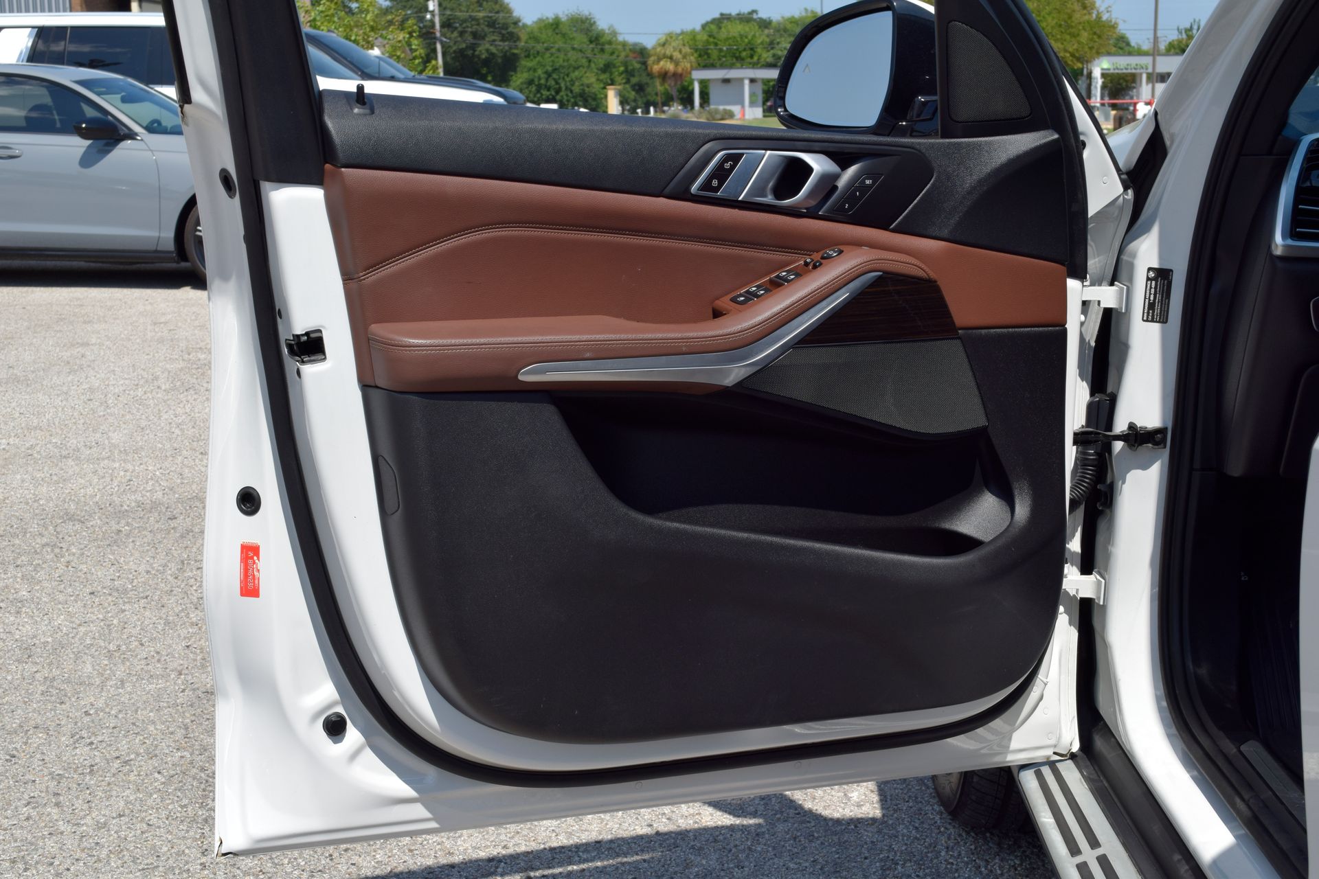 2019 BMW X5 xDrive40i White at Ultimate Motorsports
