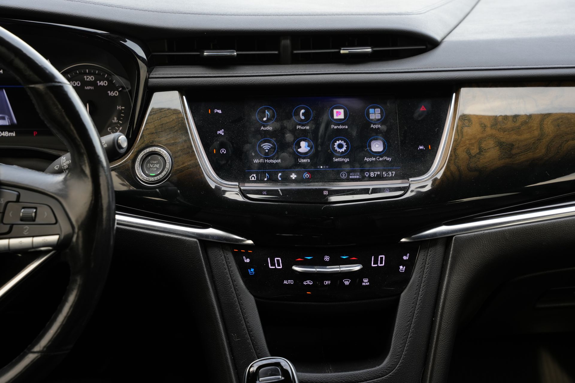 2020 Cadillac XT6 Premium Luxury Black at AutoSavvy Houston Northwest