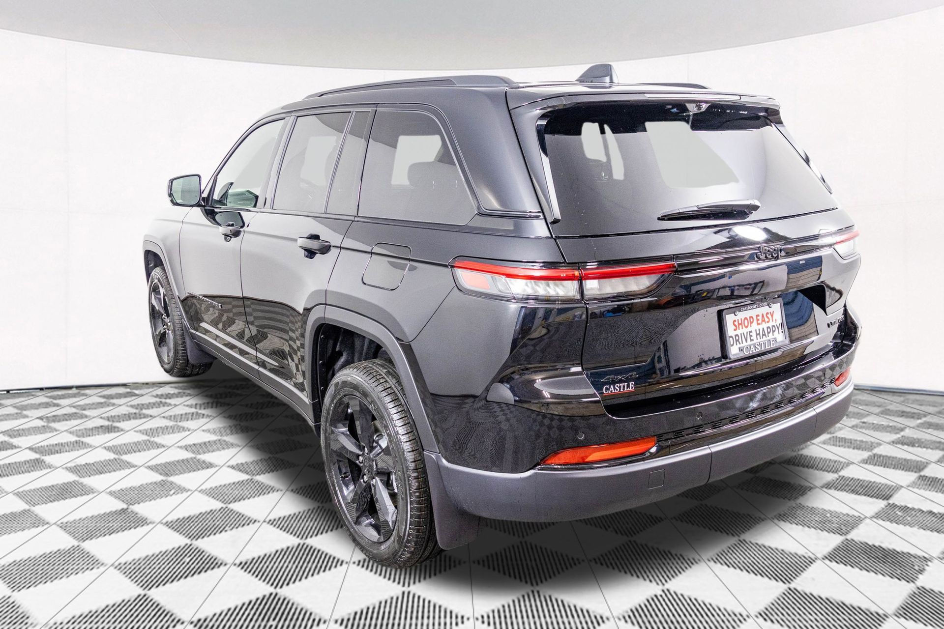 2025 JEEP GRAND CHEROKEE - Image 11