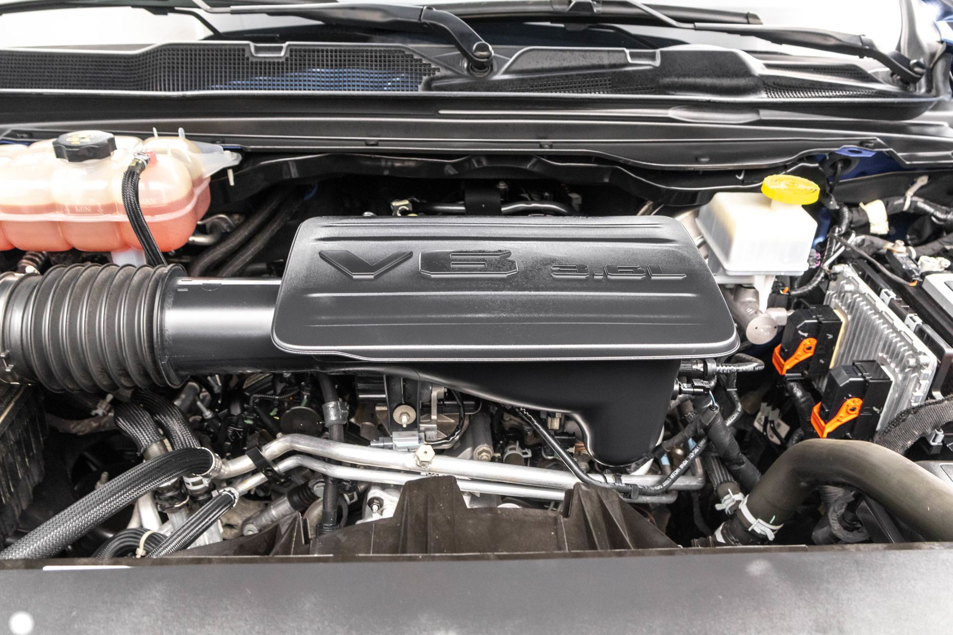 2023 RAM 1500 - Image 44