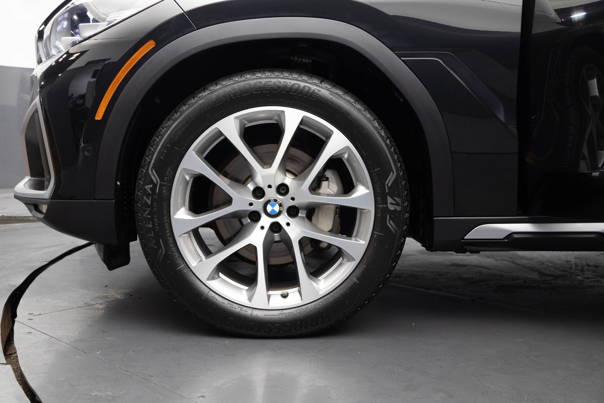 2020 BMW X6 - Image 44