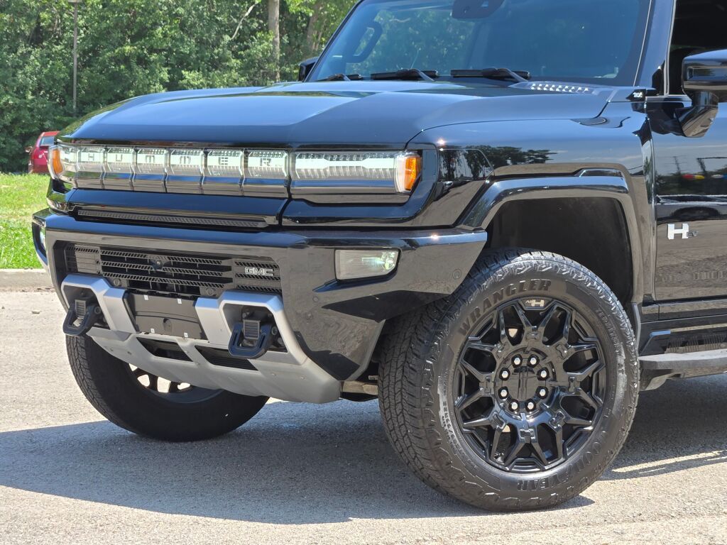 Used 2025 GMC HUMMER EV 3X with VIN 1GKB0RDC2SU107861 for sale in Highland Park, IL