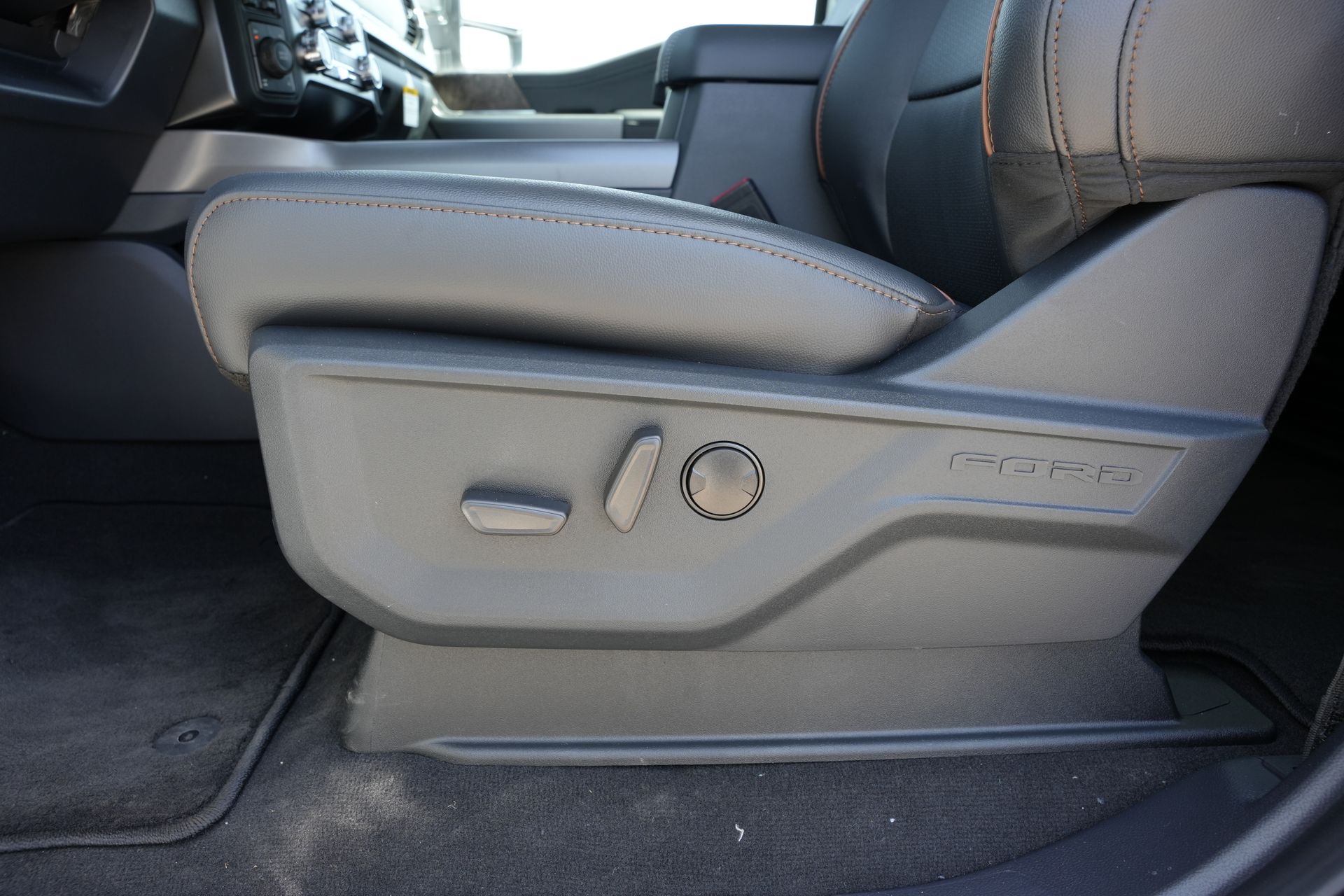 2026 Ford F-350SD Lariat White at Cook Ford