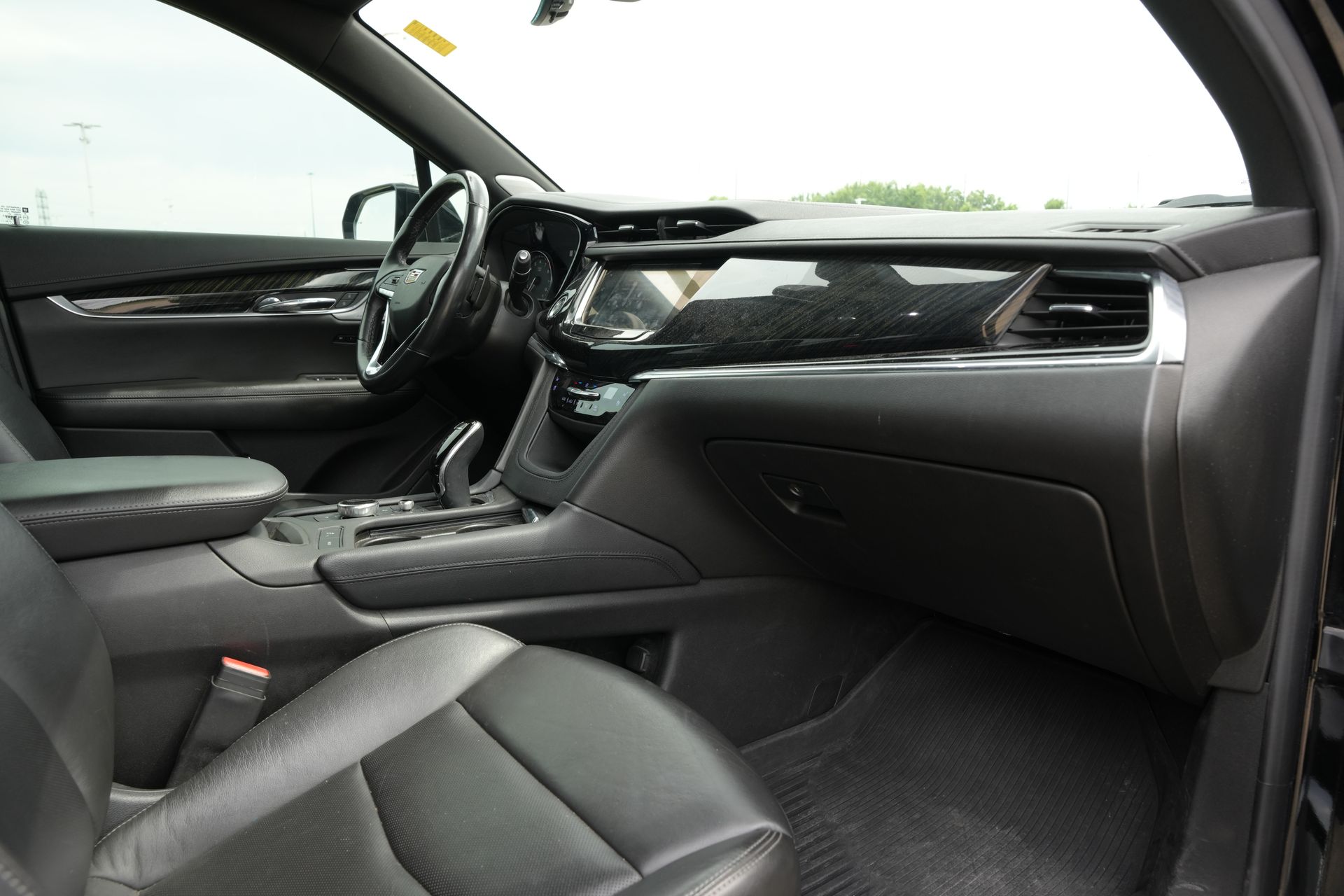 2020 Cadillac XT6 Premium Luxury Black at AutoSavvy Houston Northwest