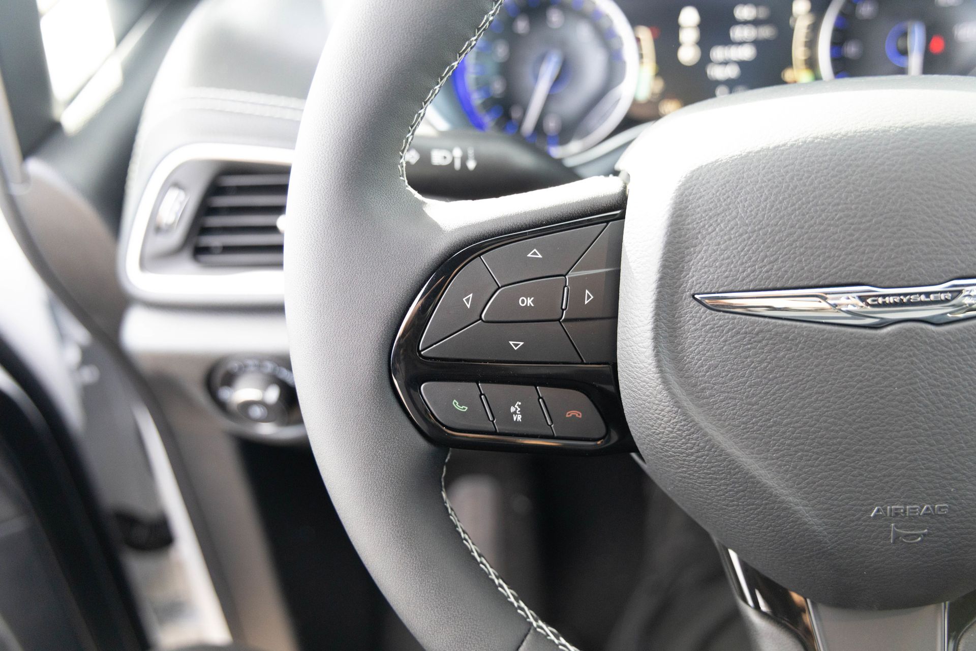 2026 CHRYSLER PACIFICA - Image 28