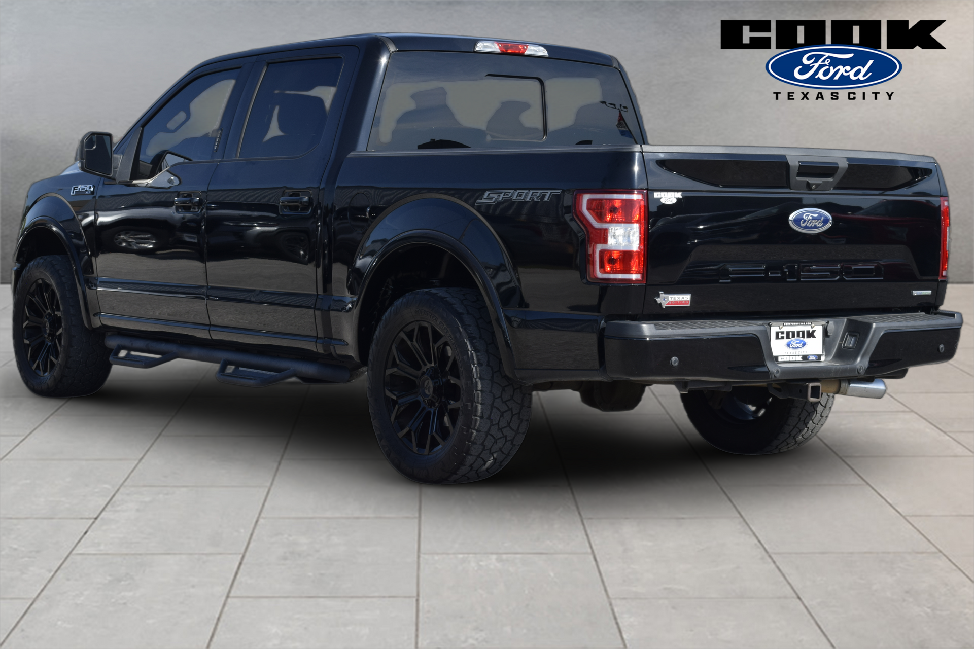 2018 Ford F-150 XLT Black at Autostrade