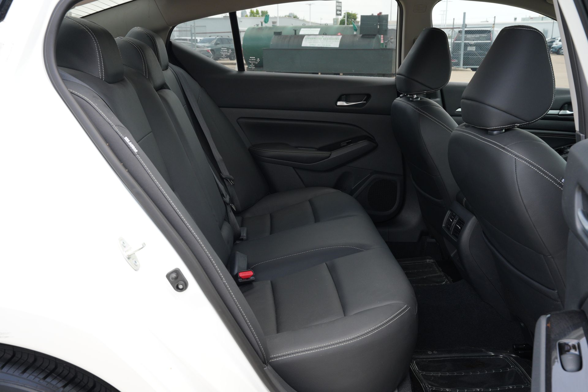 2022 Nissan Altima 2.5 SL White at Bayshore Chrysler Jeep Dodge Ram