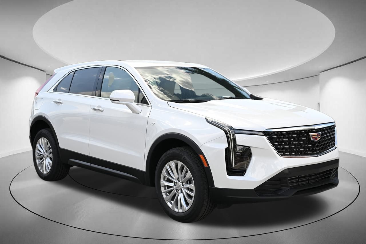 2024 Cadillac XT4 Luxury 7