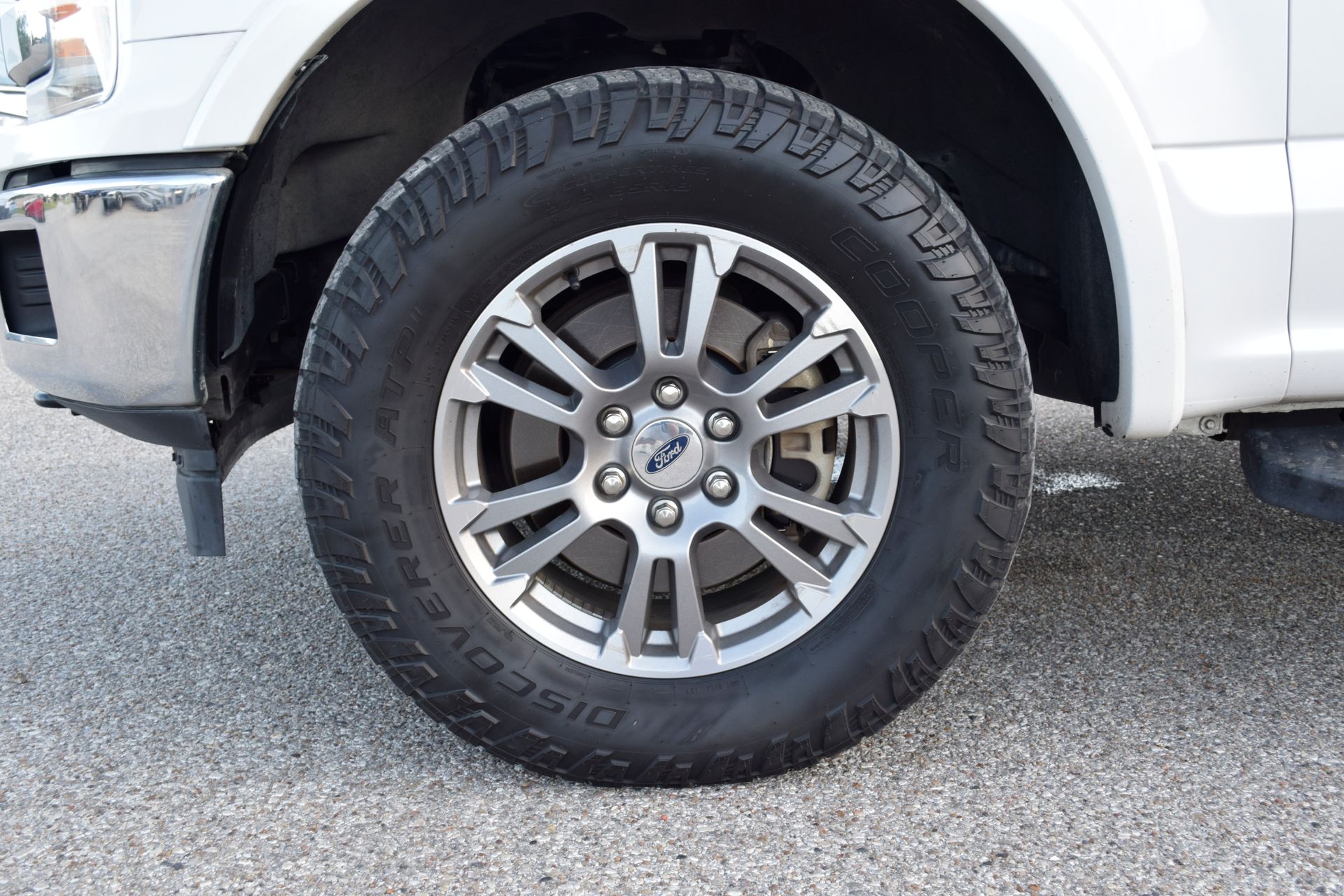 2019 Ford F-150 Lariat White at EAG Ford Navasota