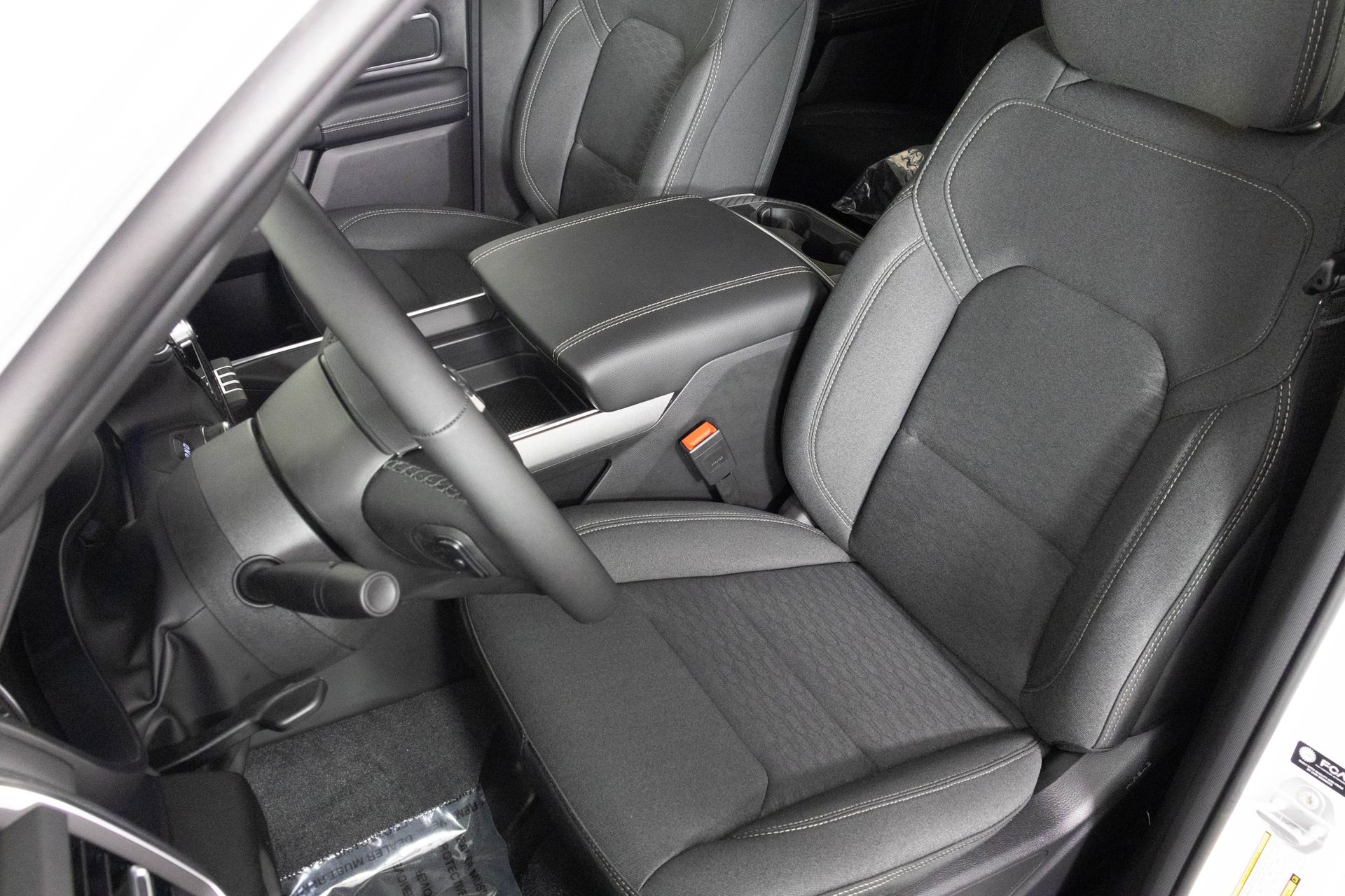 2026 RAM 1500 - Image 17