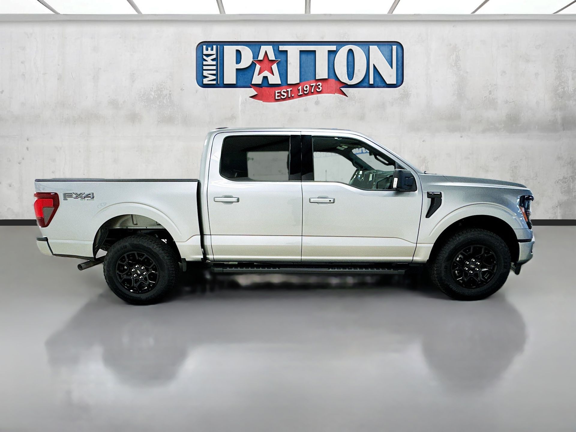 2026 Ford F-150 XLT - Photo 8