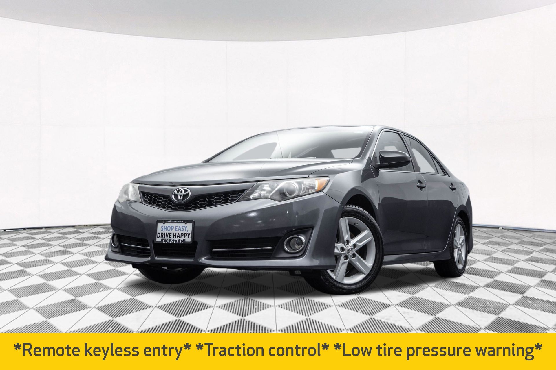 Used 2012 Toyota Camry SE with VIN 4T1BF1FK2CU121157 for sale in Naperville, IL