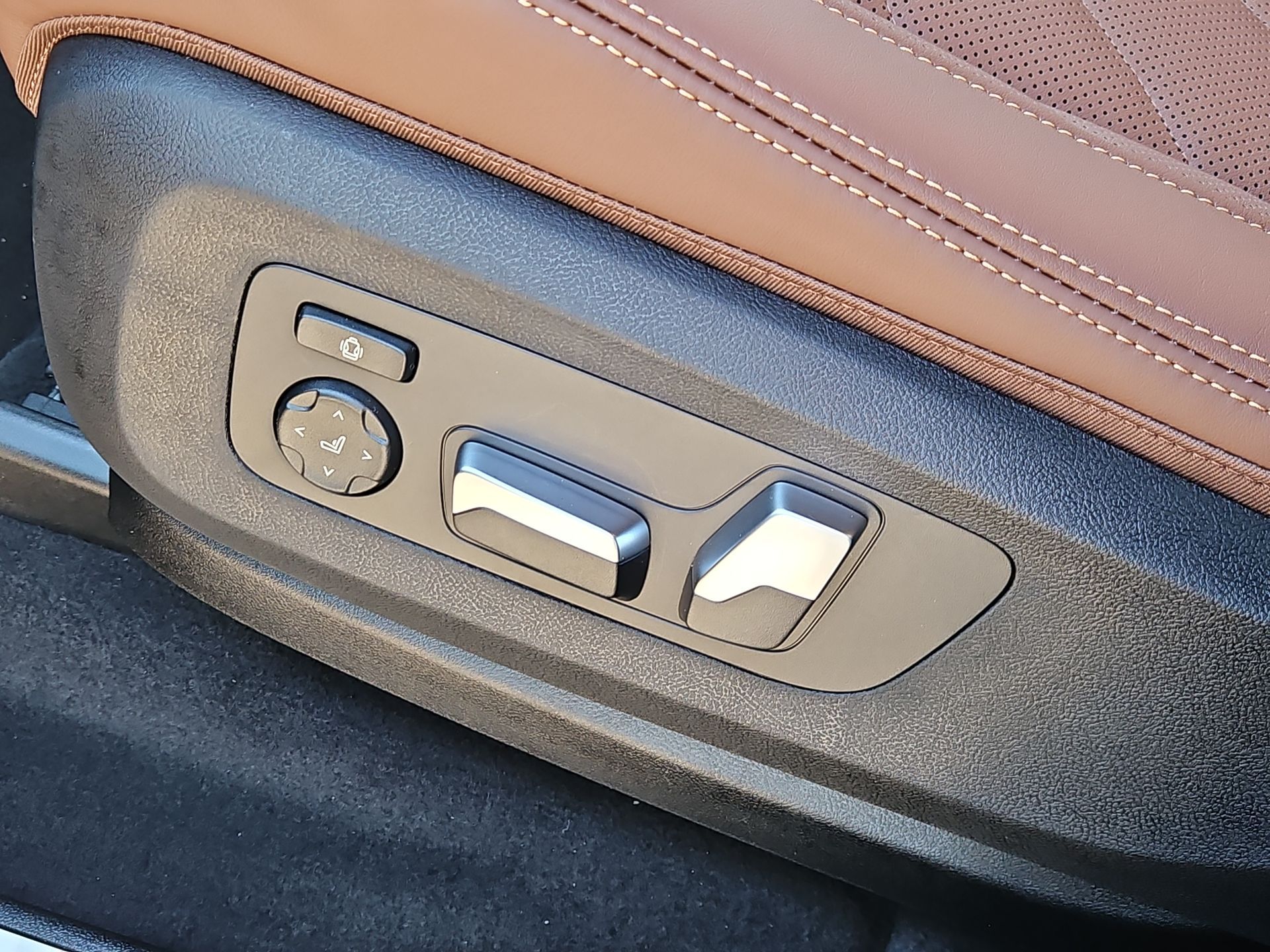 new 2026 BMW X5 car, priced at $81,620