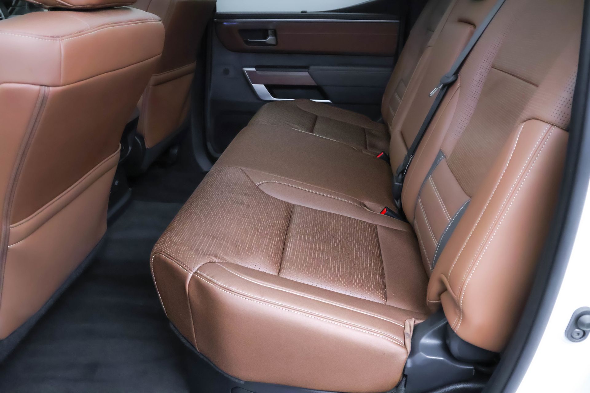 2023 TOYOTA TUNDRA - Image 23