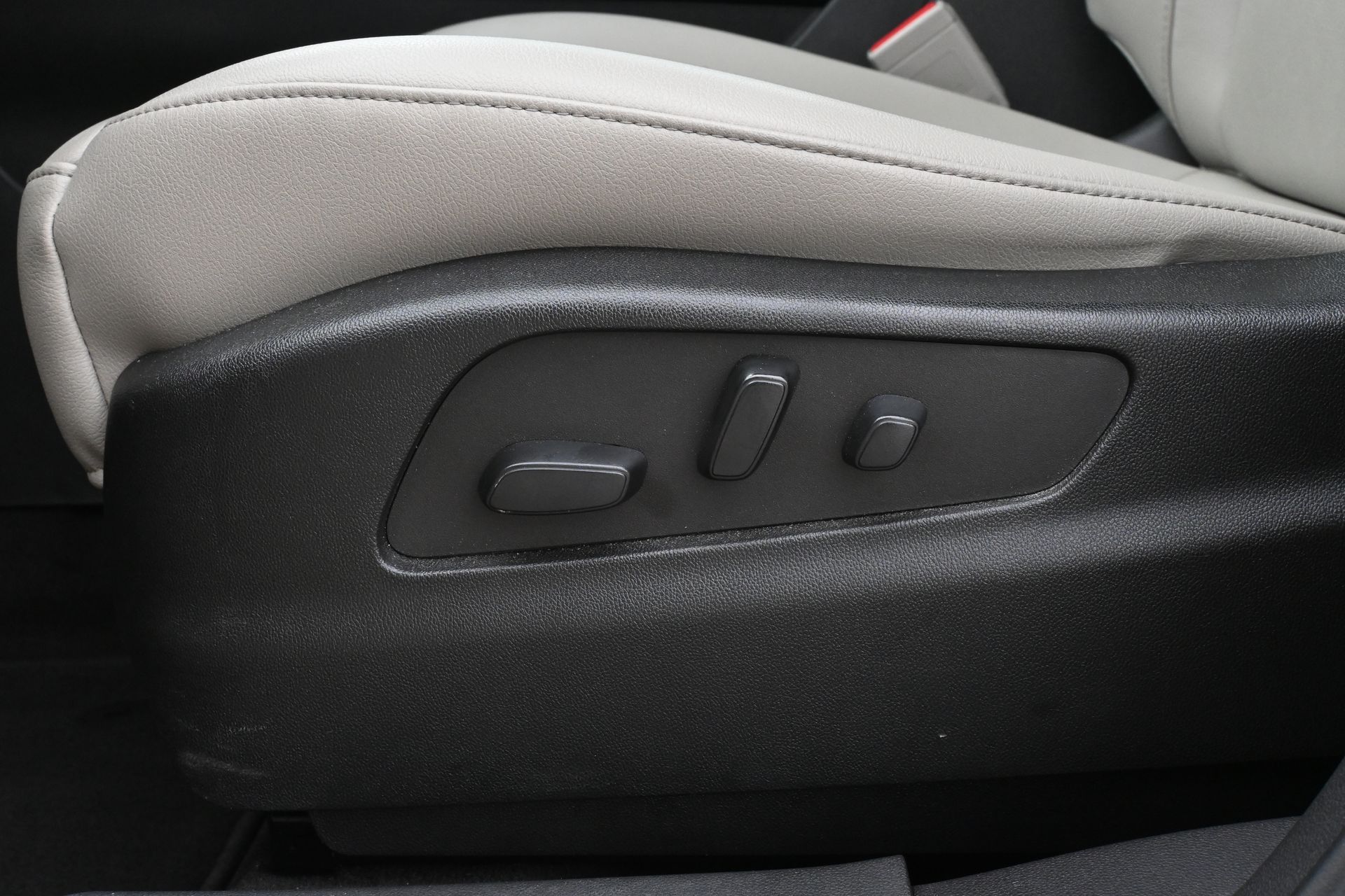 2023 Cadillac XT4 Luxury Brown at Classic Elite Chevrolet Sugar Land