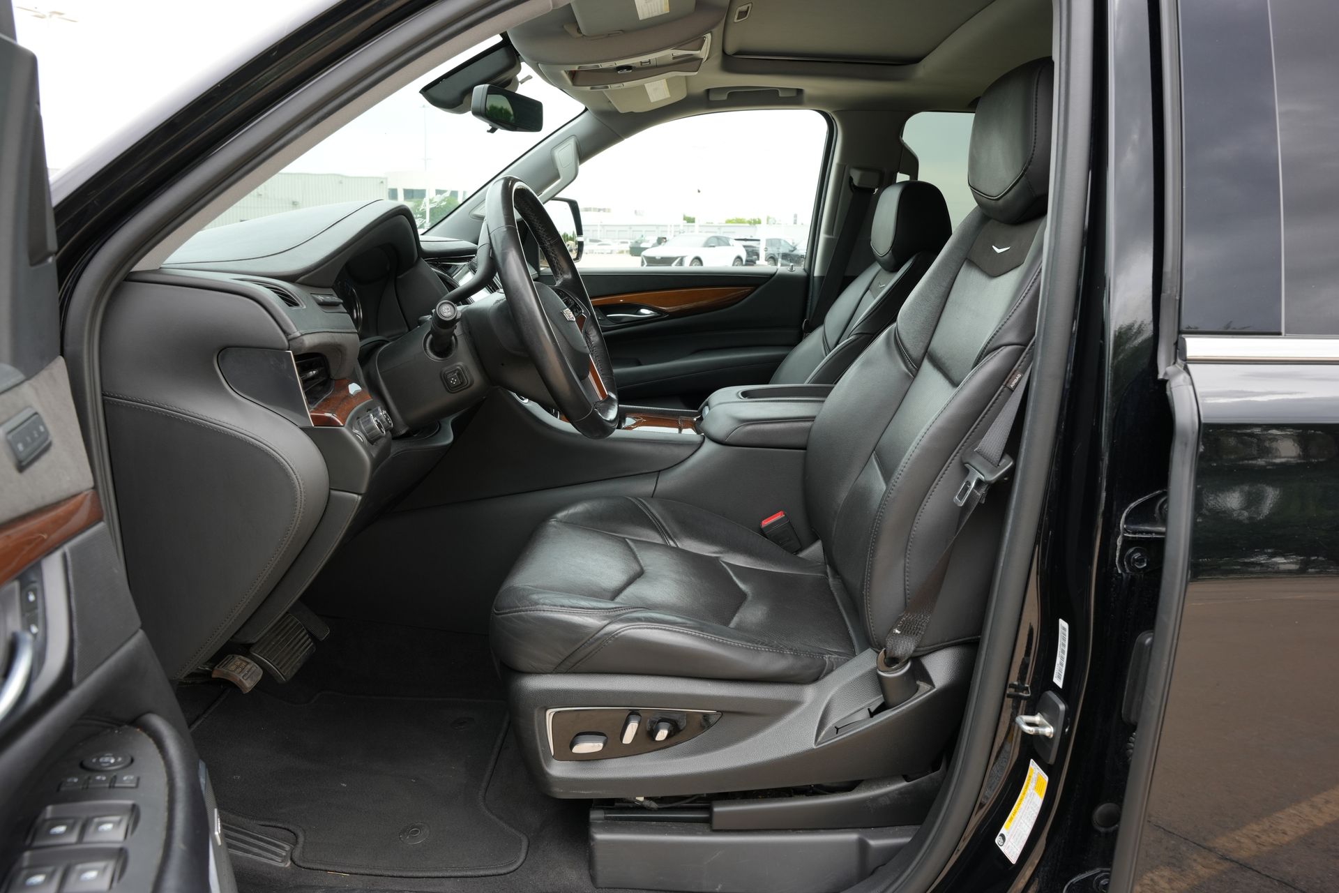 2020 Cadillac Escalade ESV Luxury Black at Emmons Autoplex