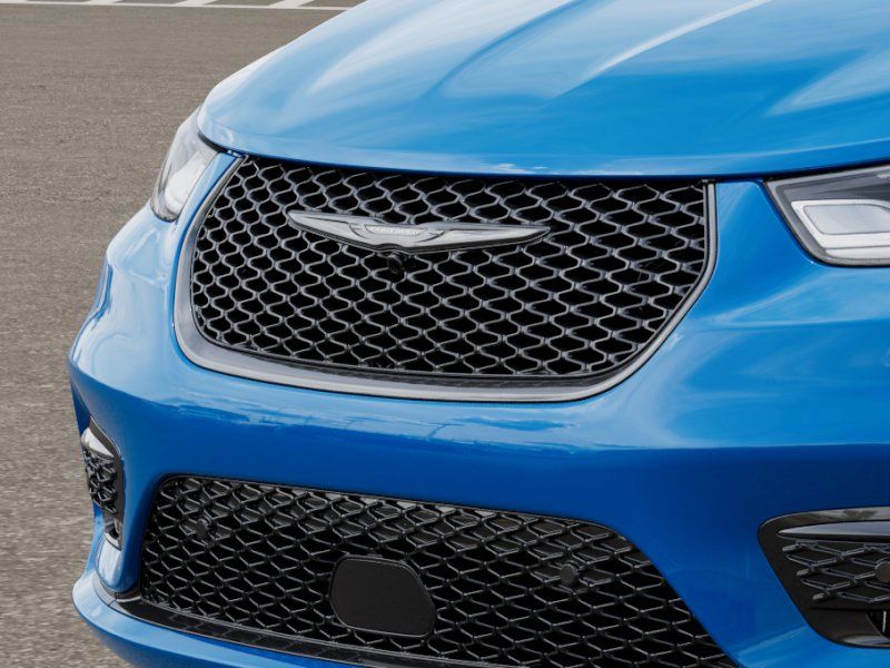 2026 CHRYSLER PACIFICA - Image 17