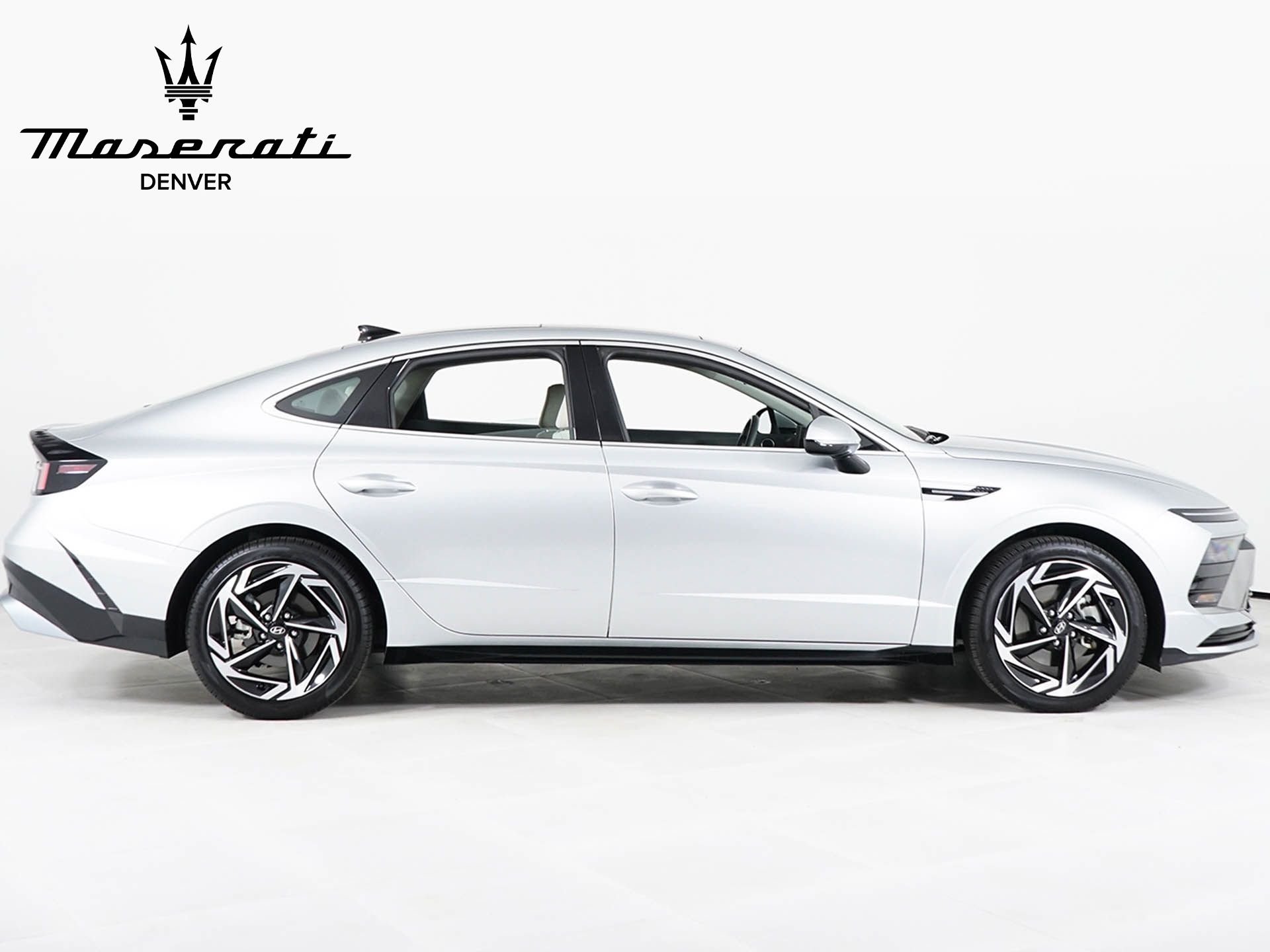 2025 Hyundai Sonata SEL - Photo 9