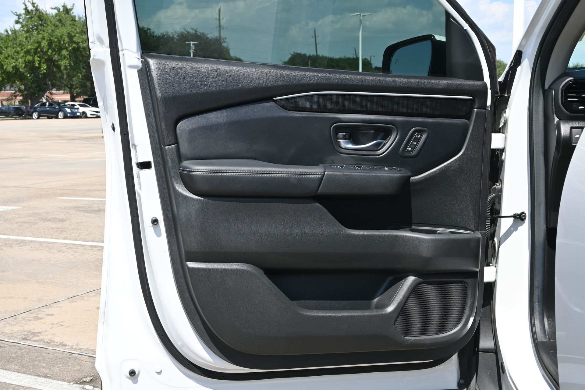 2024 Honda Pilot Elite  at AutoSavvy Houston Southwest