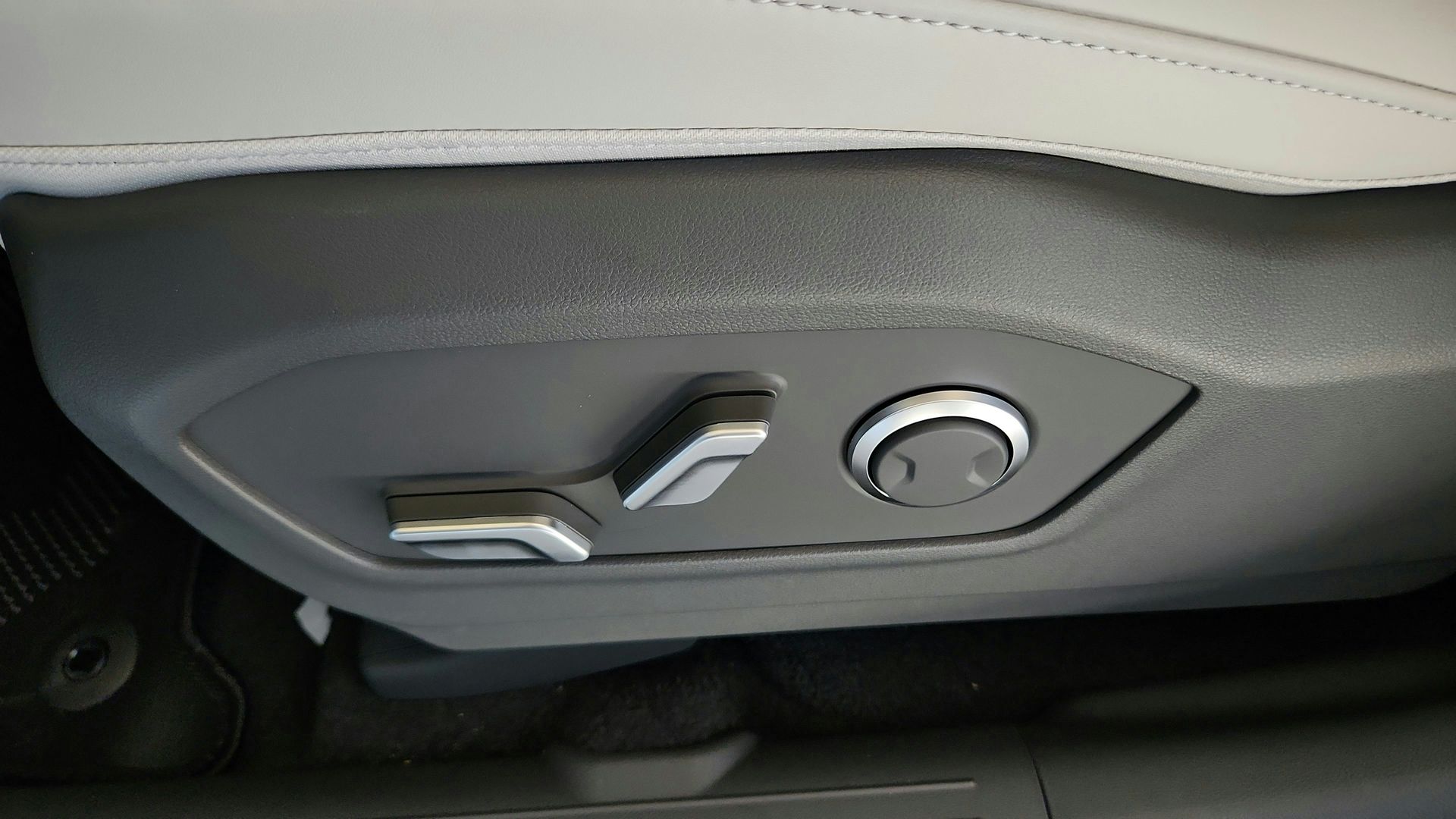 2026 Hyundai Santa Fe Hybrid