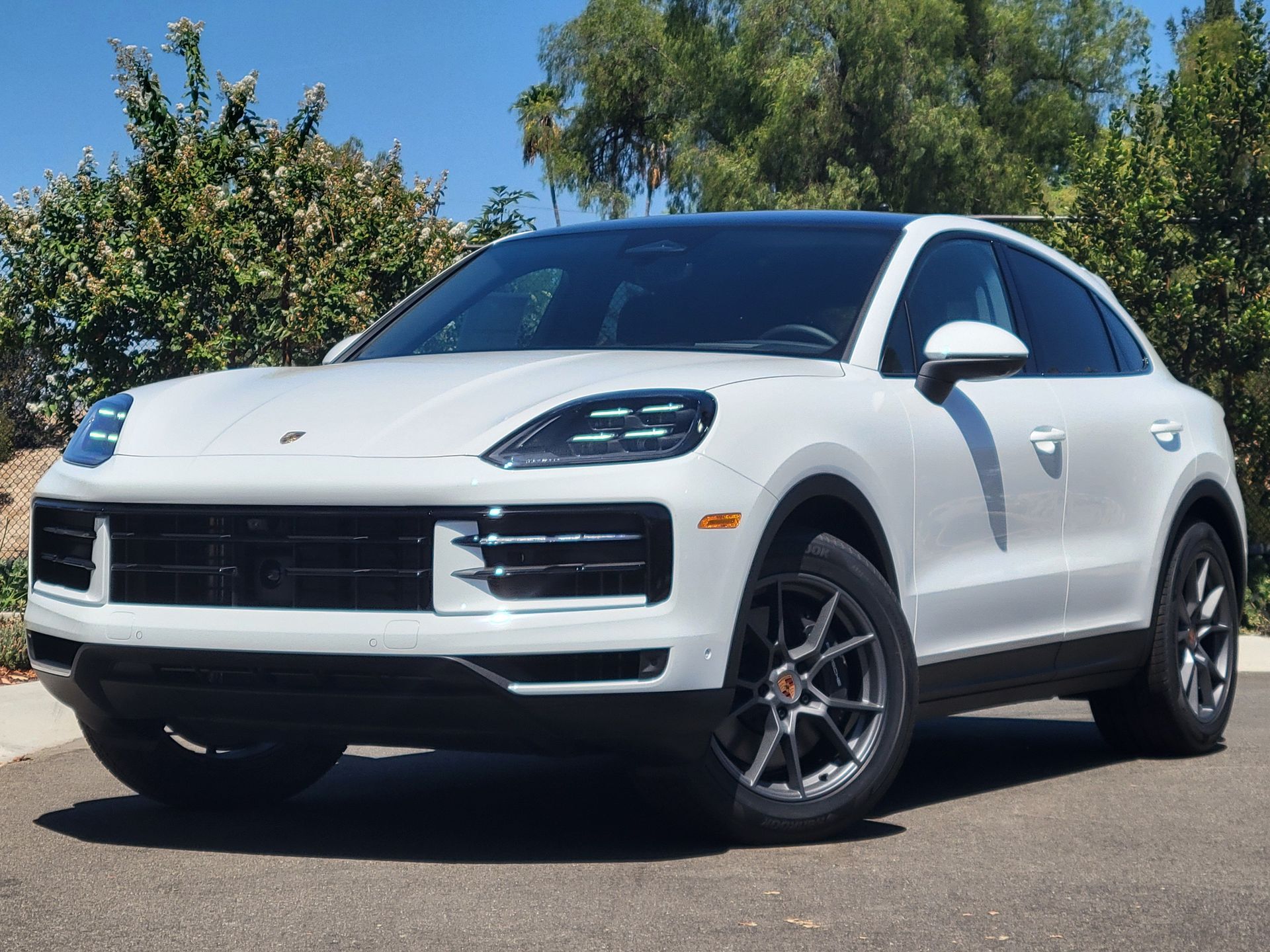 White 2026 Porsche Cayenne Coupe Coupe All-Wheel Drive 8-Speed Automatic