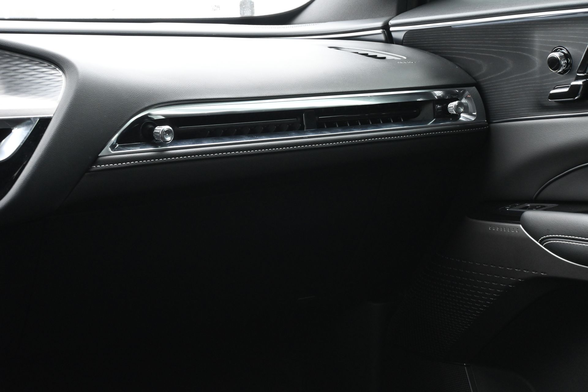 2024 Cadillac LYRIQ Luxury Green at Central Houston Nissan