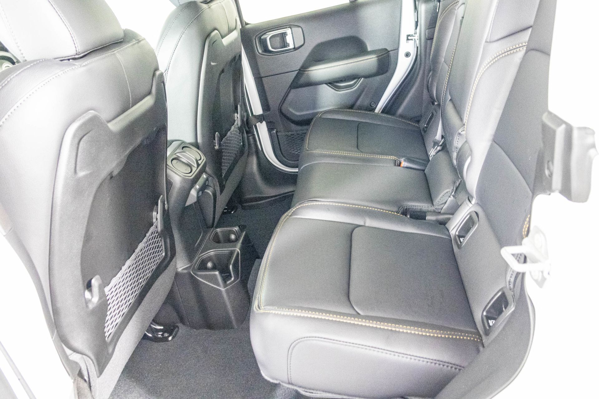 2025 JEEP GLADIATOR - Image 30