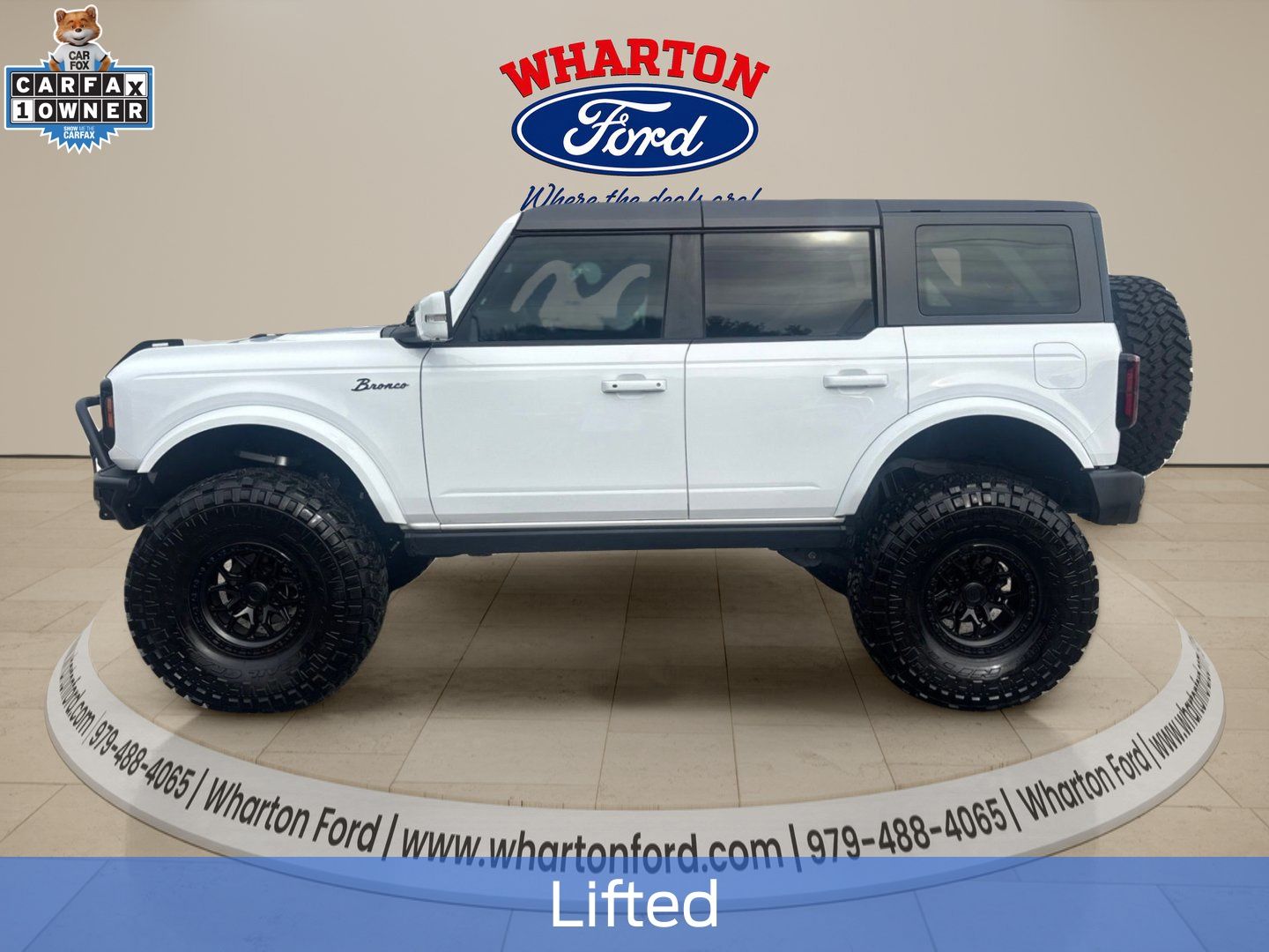 2025 Ford Bronco Outer Banks - 2