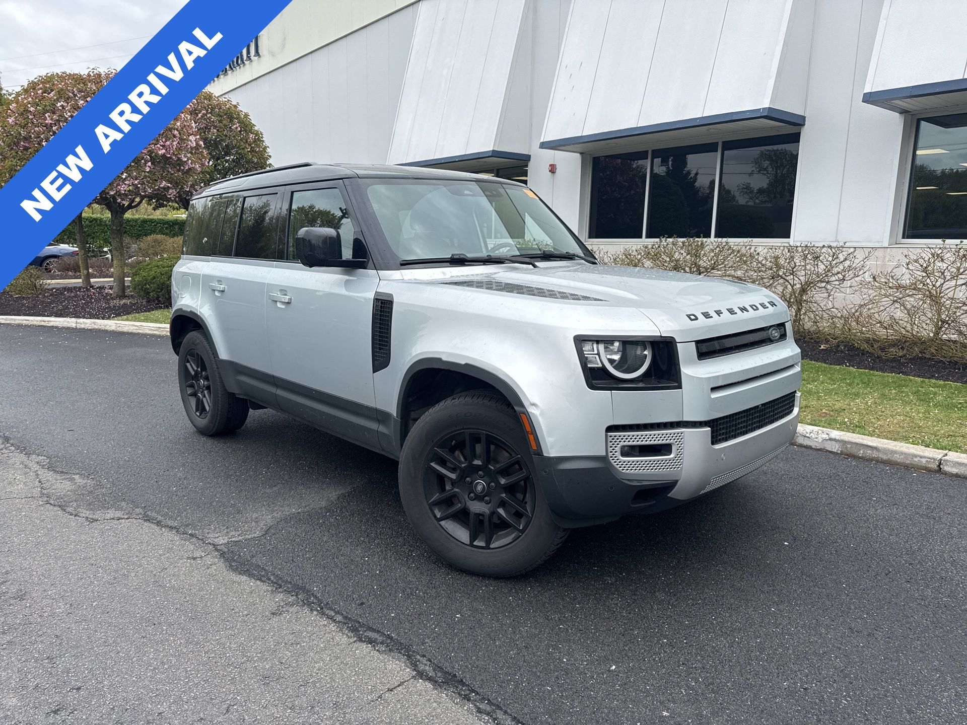 2023 Land Rover Defender 110 S