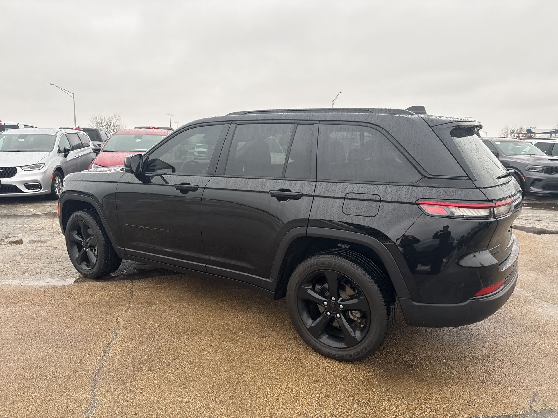 2023 JEEP GRAND CHEROKEE - Image 8
