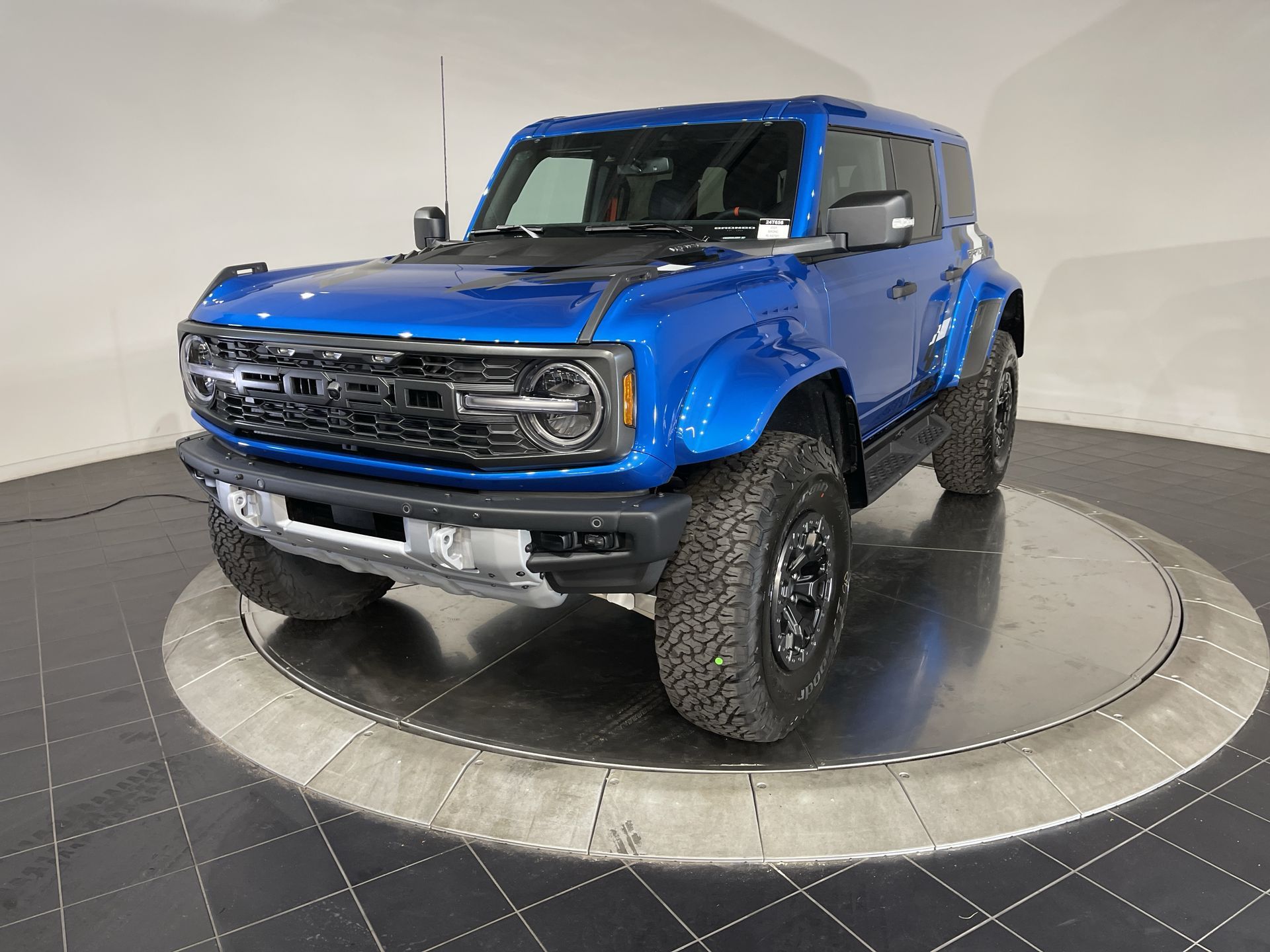 2024 Ford Bronco Raptor 13