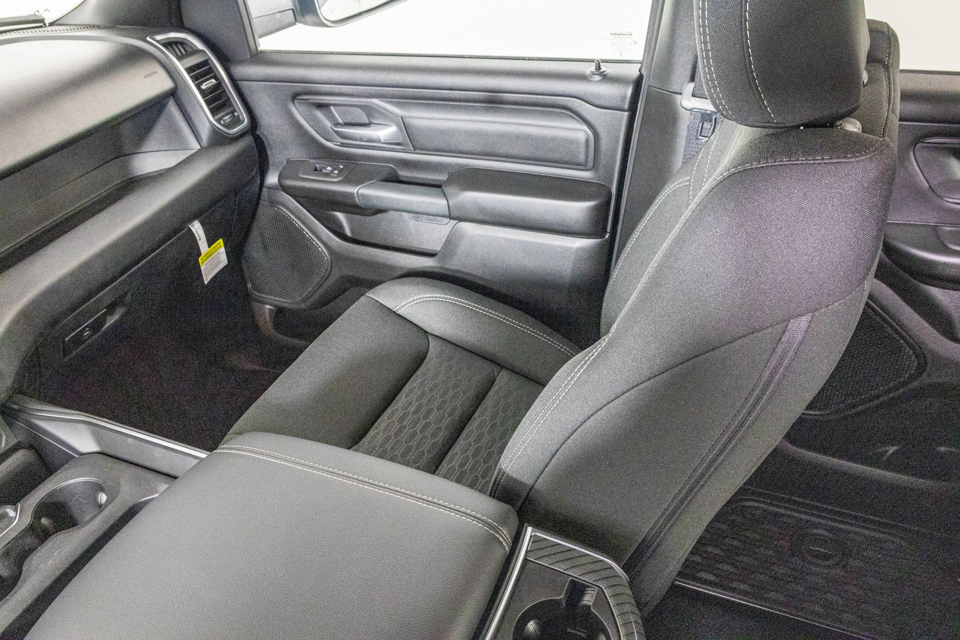 2026 RAM 1500 - Image 31