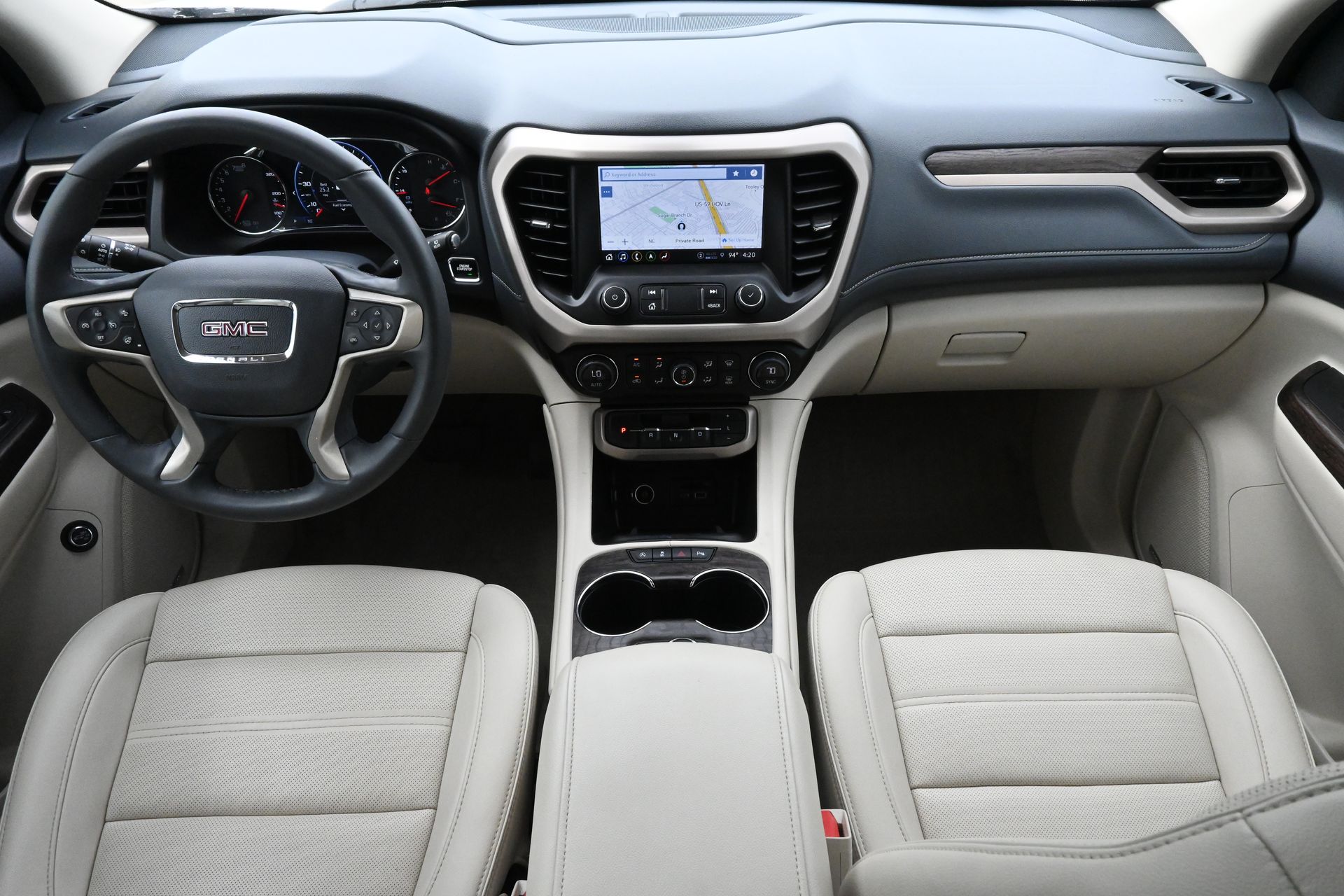 2023 GMC Acadia Denali - 7
