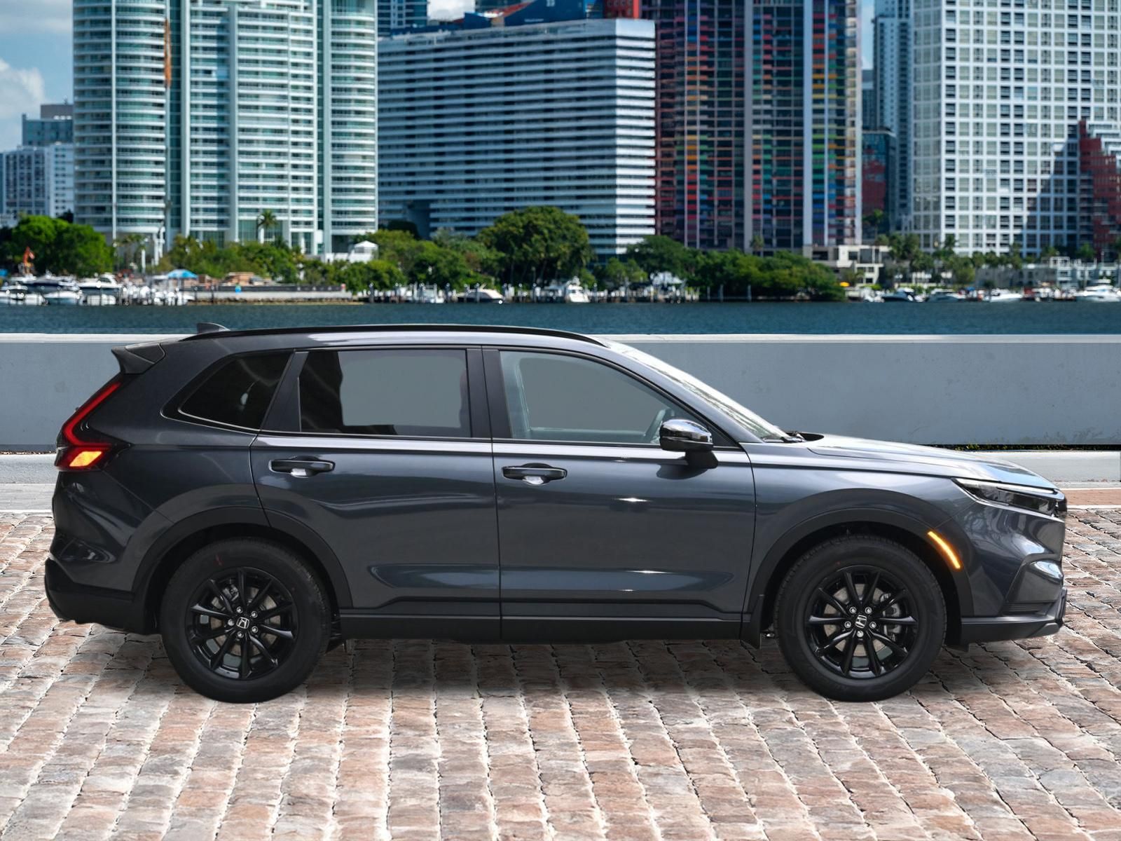 View vehicle photo 4