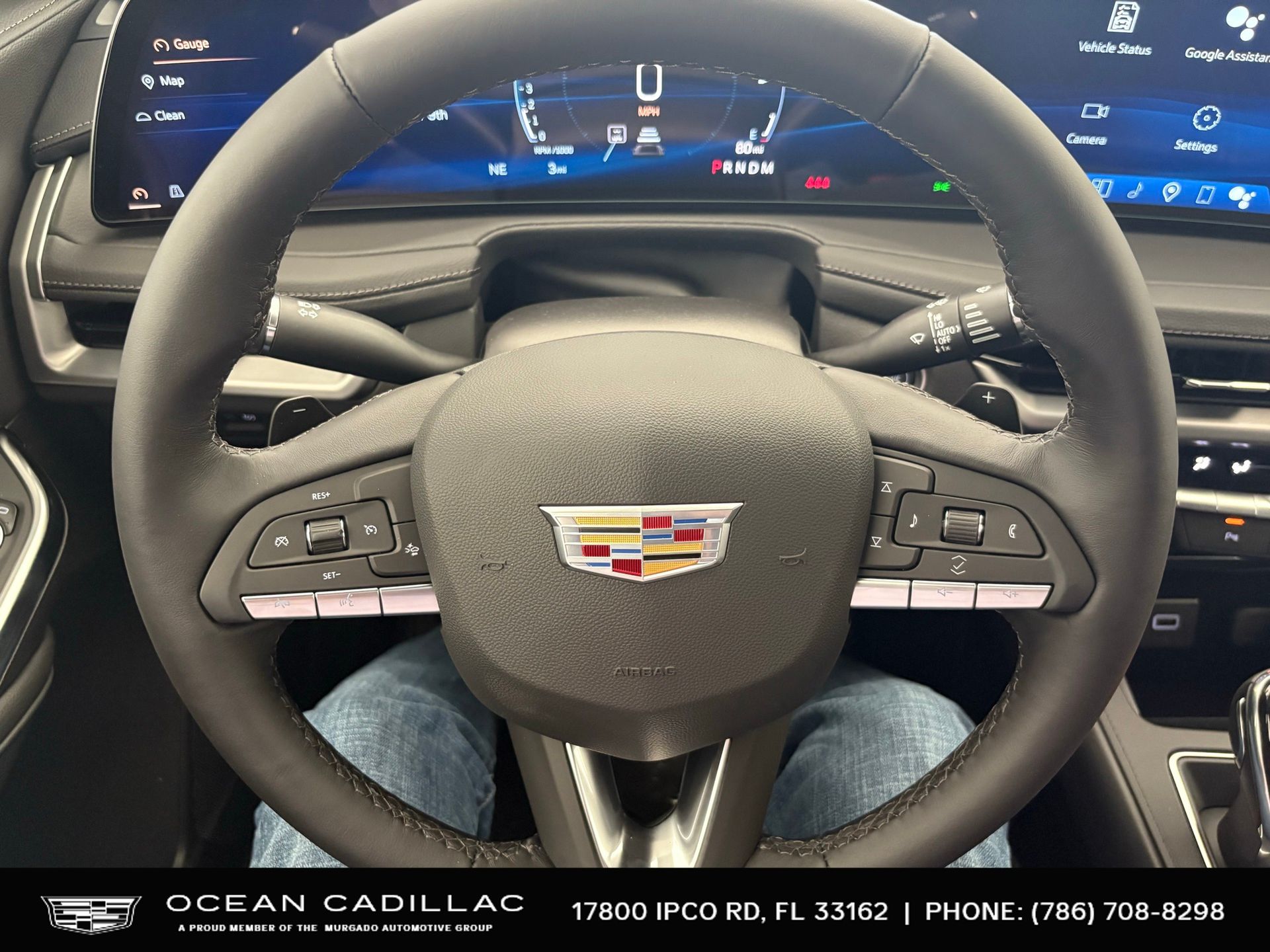 2025 Cadillac XT4 Premium Luxury 17