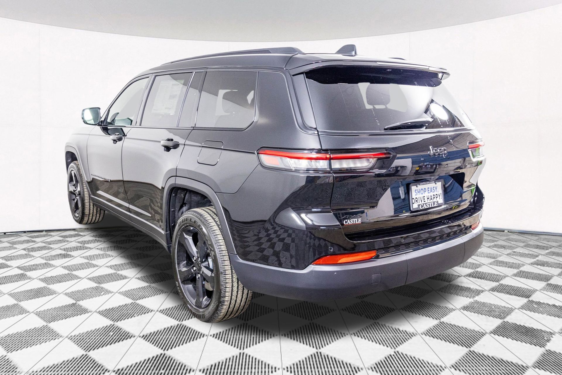 2025 JEEP GRAND CHEROKEE L - Image 11