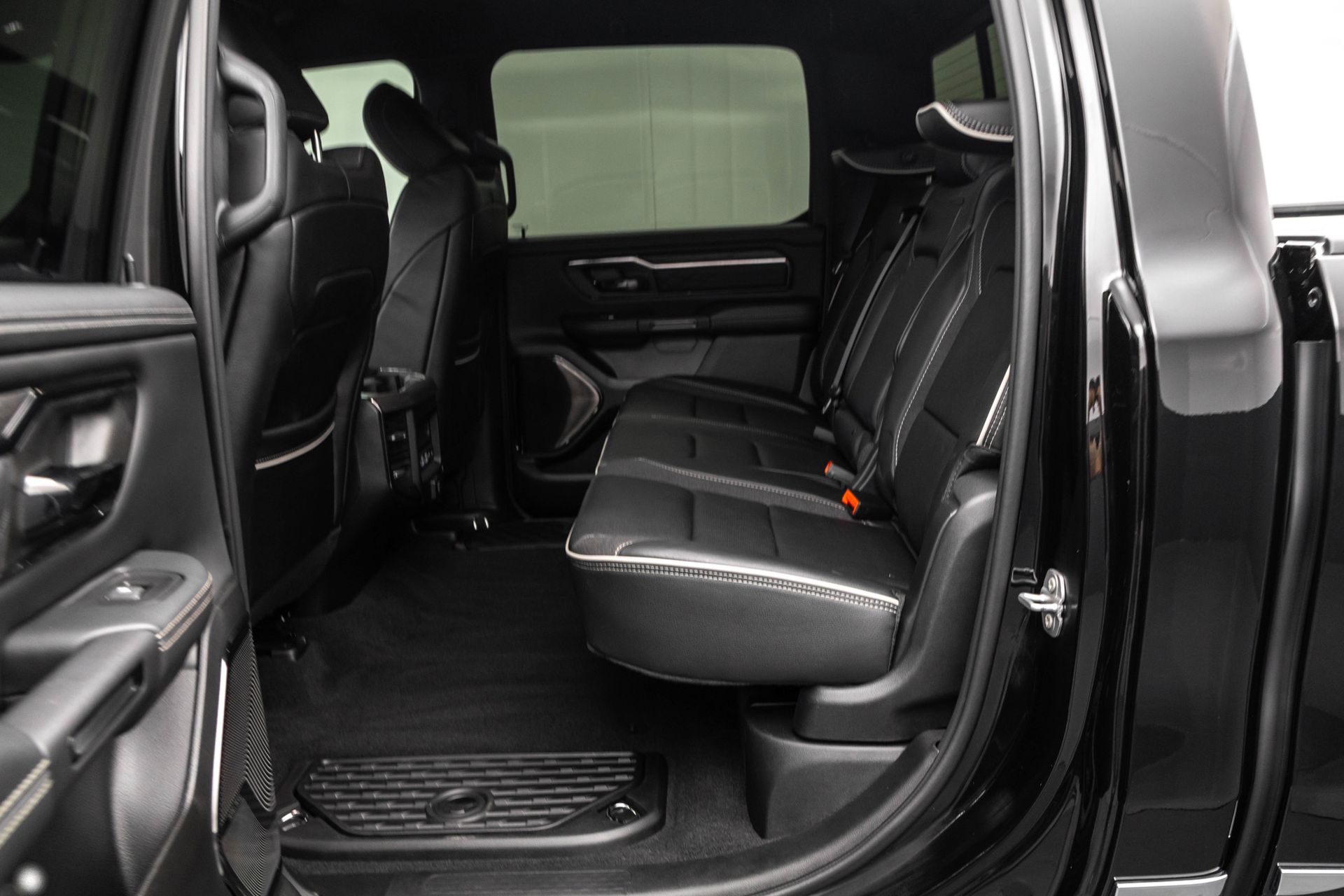 2025 RAM 1500 - Image 29