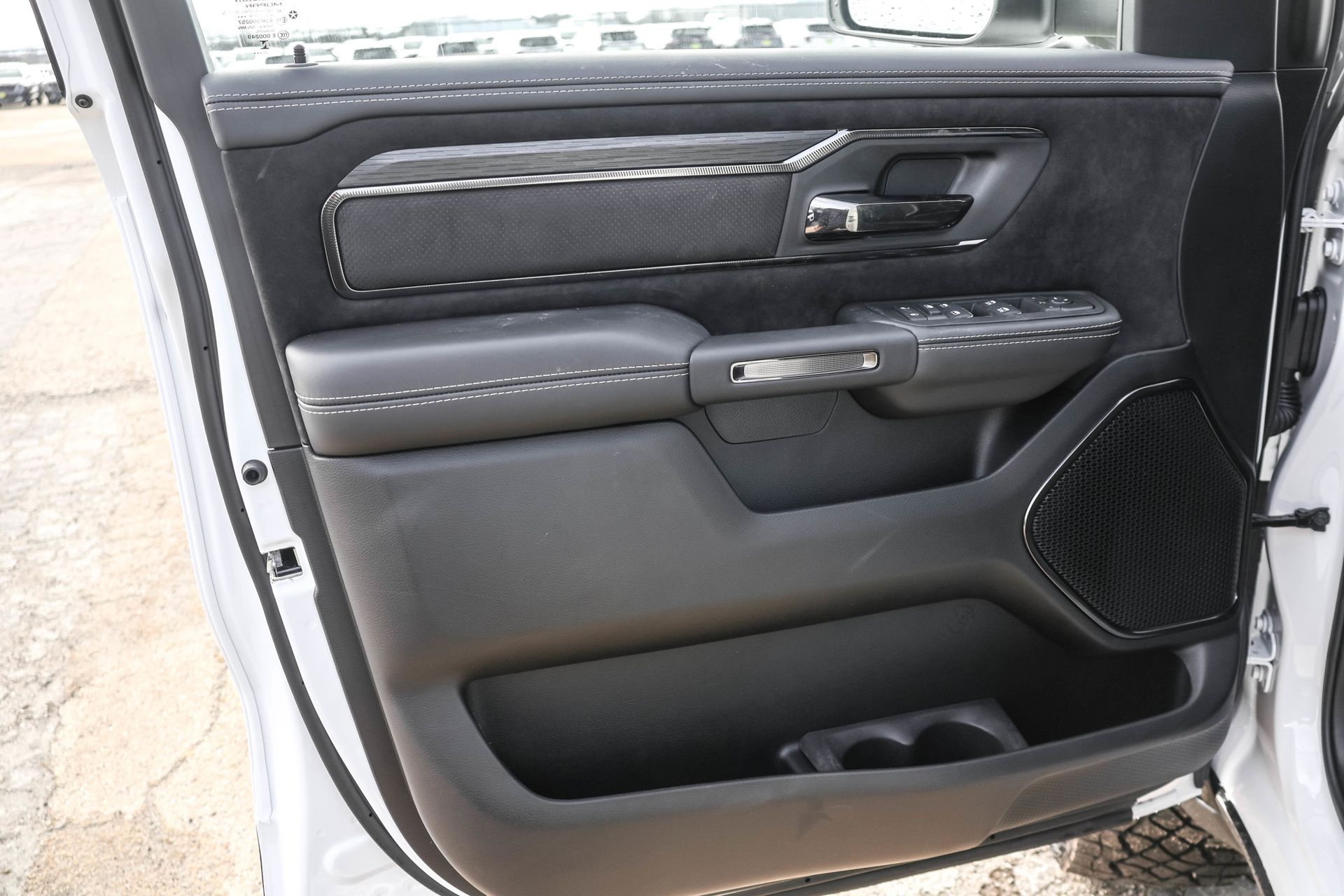 2026 RAM 1500 - Image 7