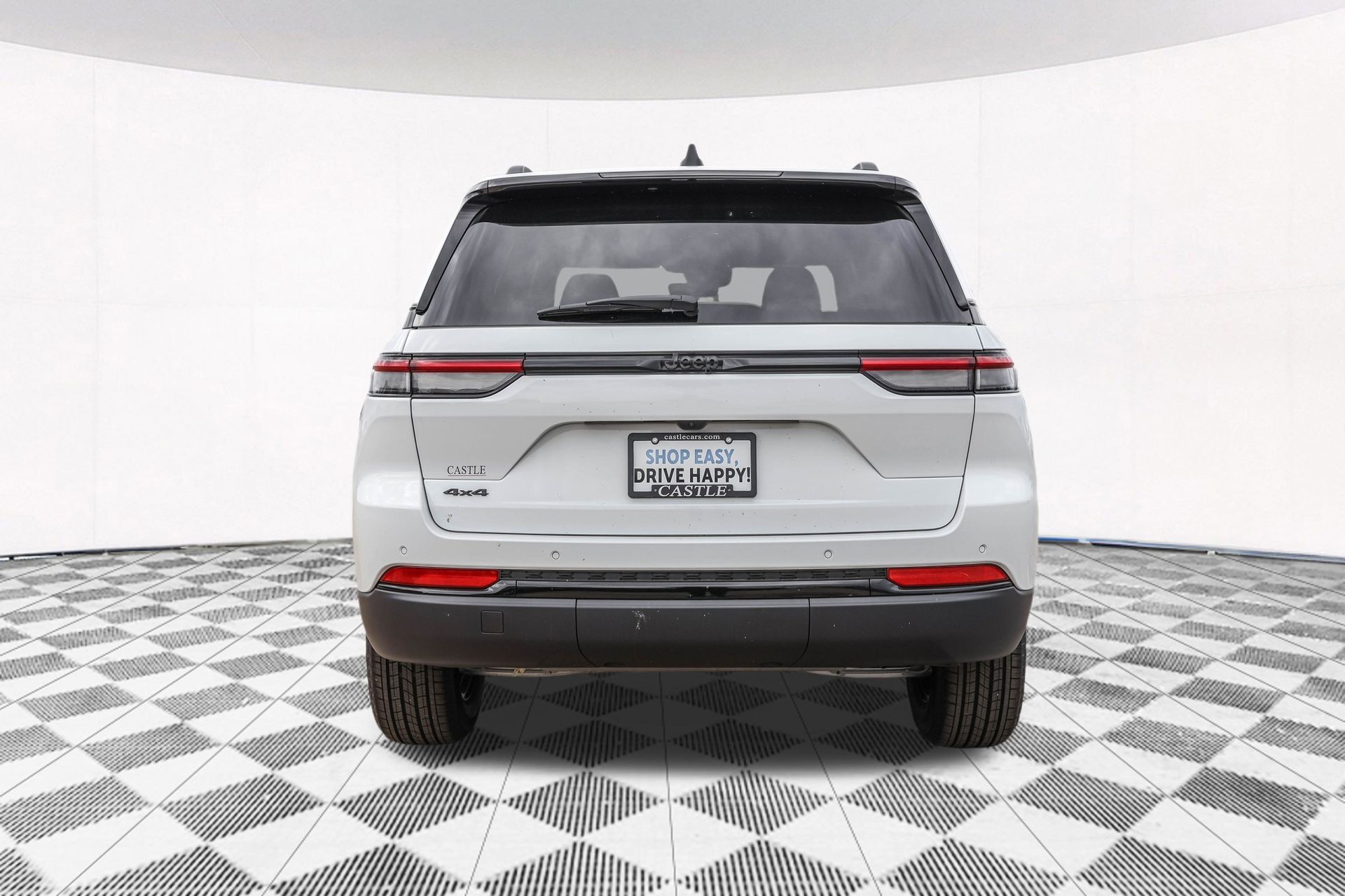 2025 JEEP GRAND CHEROKEE - Image 12