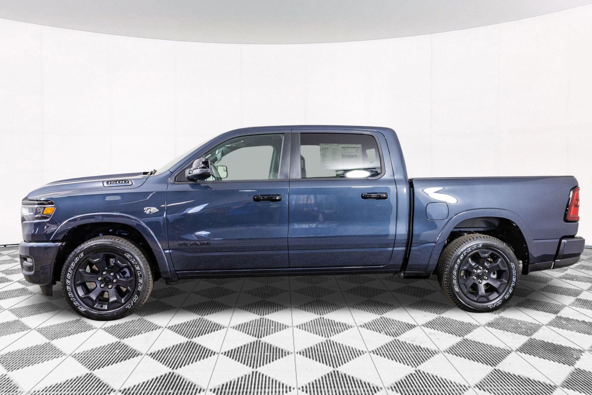 2026 RAM 1500 - Image 12