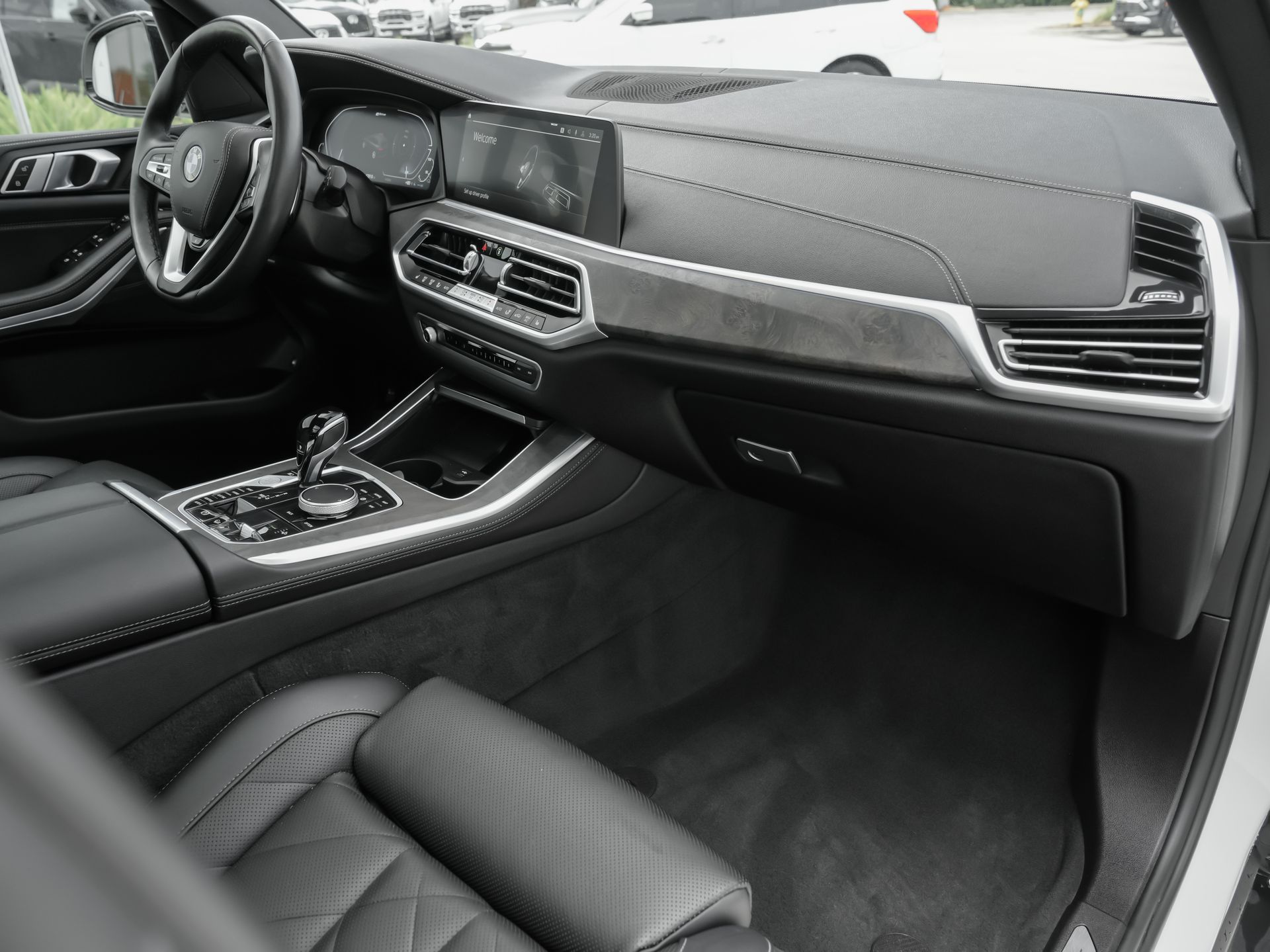 2023 BMW X5 45e - Photo 40