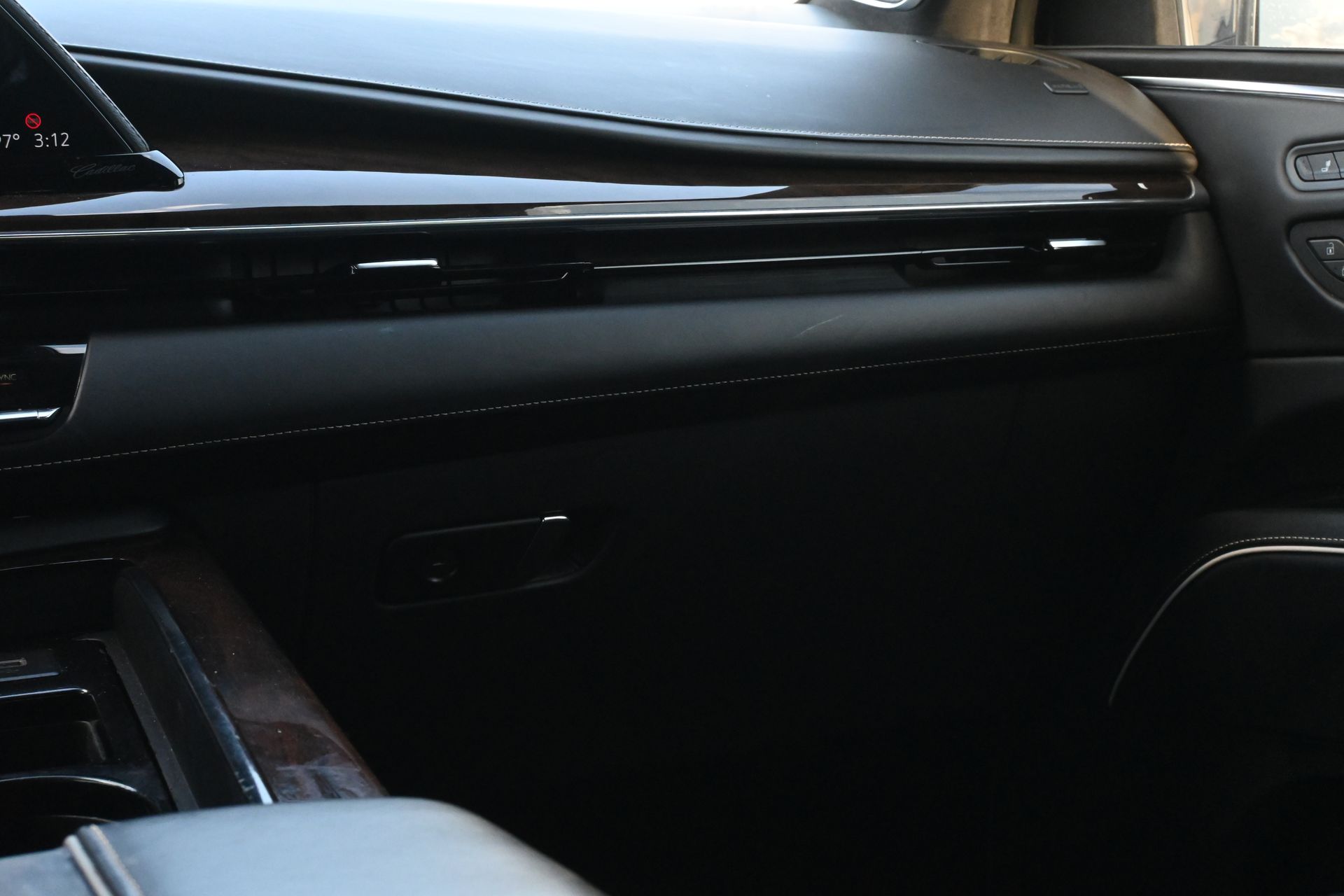 2023 Cadillac Escalade Sport Platinum - 8