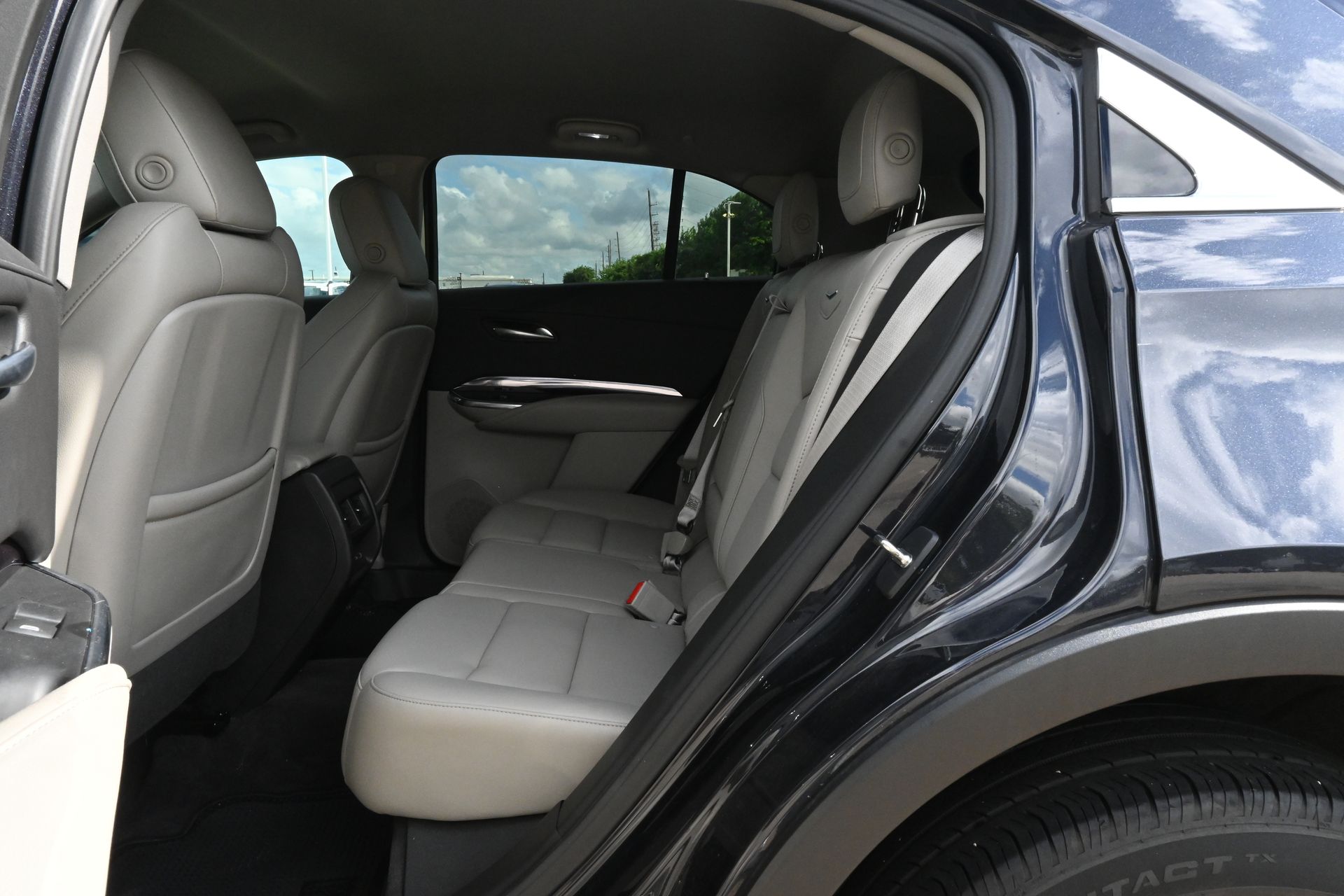 2023 Cadillac XT4 Luxury Gray at Bayway Cadillac of The Woodlands