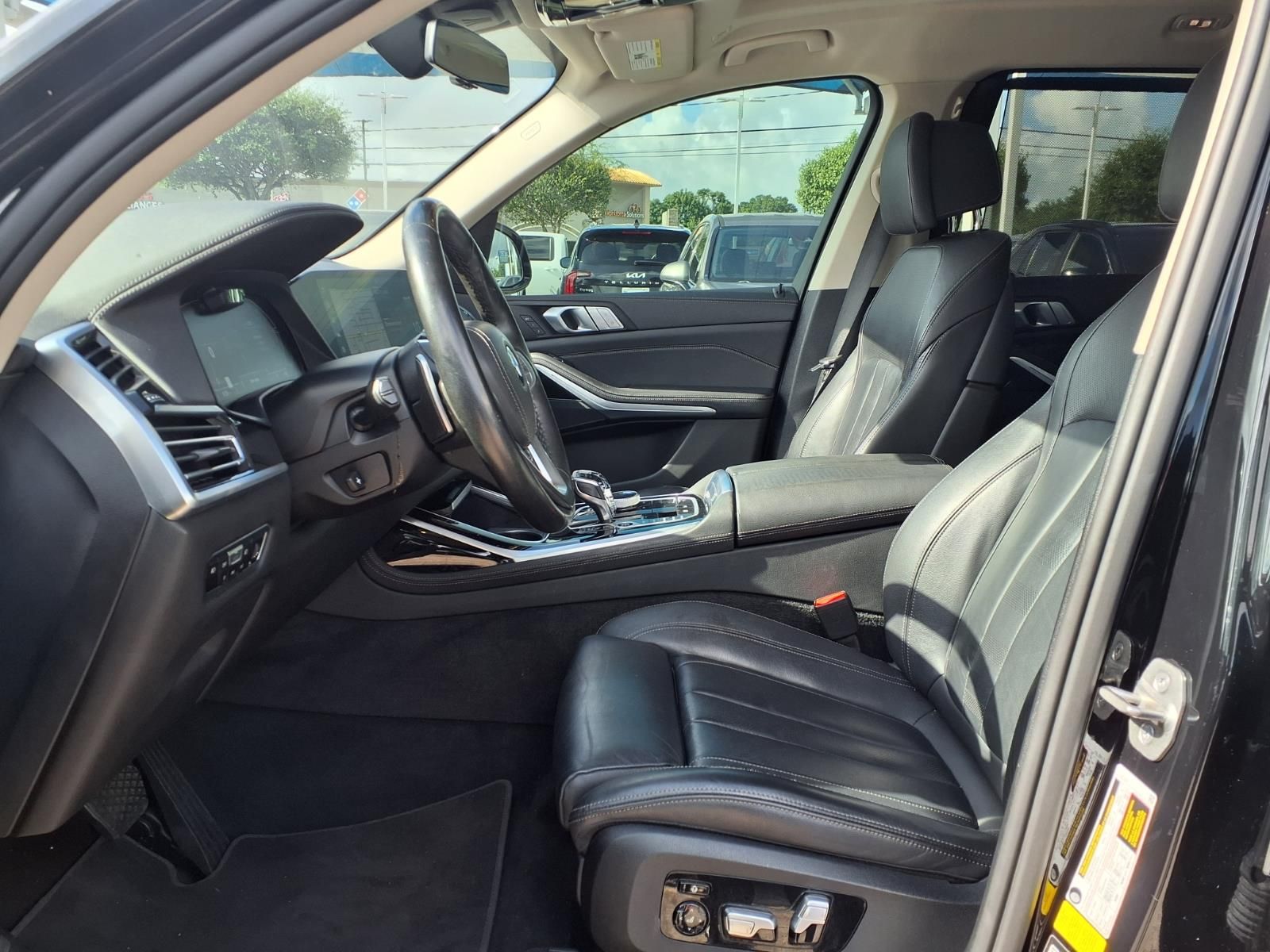 2022 BMW X7 xDrive40i Black at Westside Lexus