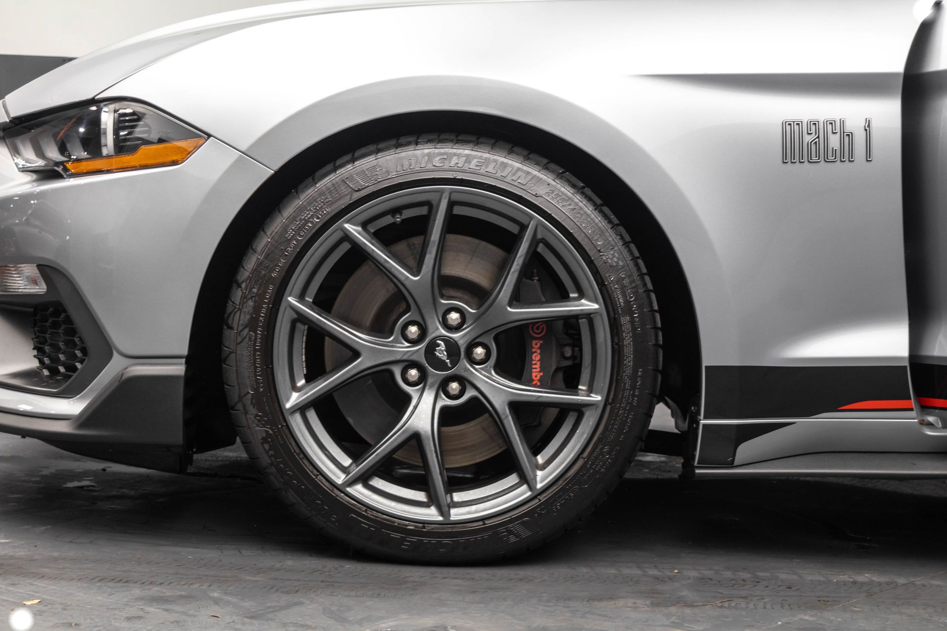 2022 FORD MUSTANG - Image 40