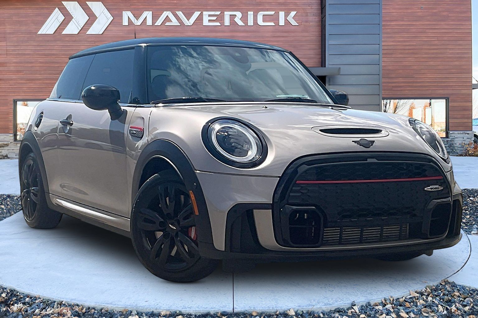 Gray Metallic 2024 MINI Cooper Hatchback Front-Wheel Drive Manual